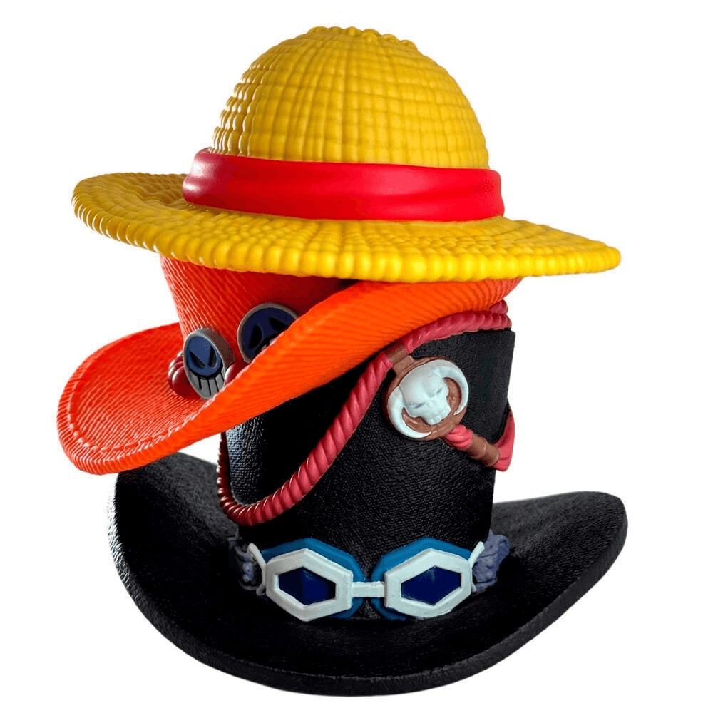 Hucha One Piece Pila de sombreros de Luffy, Ace y Sabo