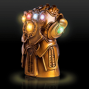 Lampara Marvel Guantelete Thanos 3D Replica de 25 cm (REACONDICIONADO)