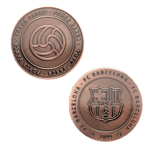 Moneda color cobre FC Barcelona Edición especial con Escudo y Grabado en Relieve balón con inscripción “Força Barça”