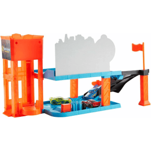 Disney Pixar Cars Conjunto de juego Taller brillante en Cañón del Cobre de Glow Racers de , incluye tres vehículos a escala 1:55