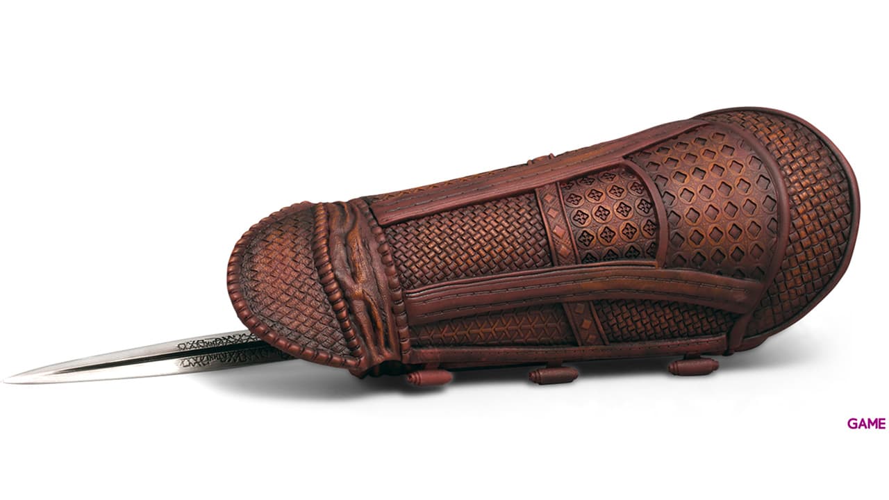 Assassin’s Creed Movie - Aguilar’s Hidden Blade replica Life-size