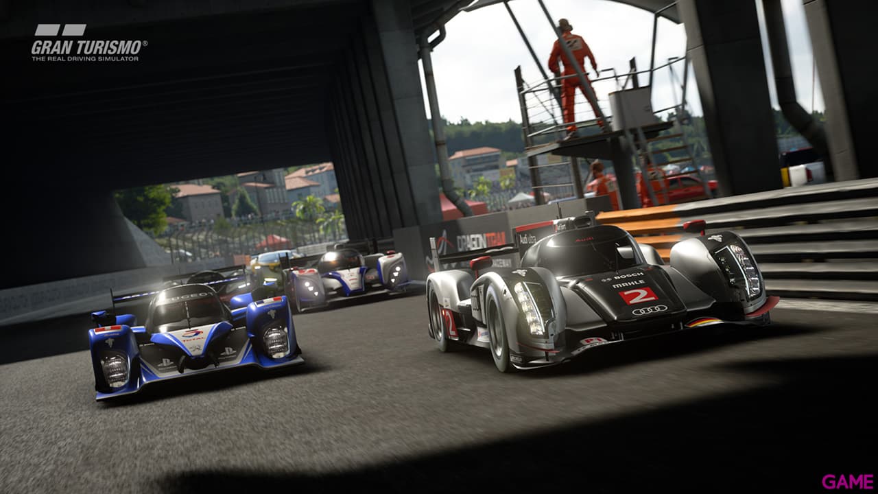Playstation 4 Pro 1Tb + Gran Turismo Sport
