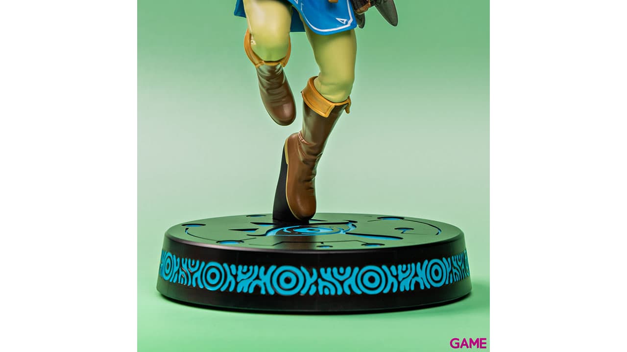 Figura The Legend of Zelda Breath of the Wild Link Collector´s Edition de 25 cm