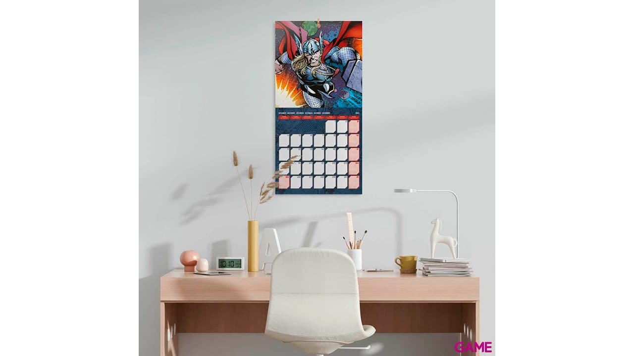 Calendario 2023 Marvel: Los Vengadores 30x30cm