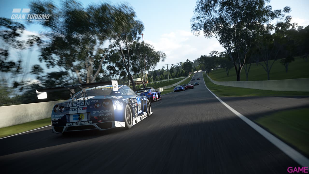 PlayStation 4 Slim 1Tb Edición Limitada + Gran Turismo Sport
