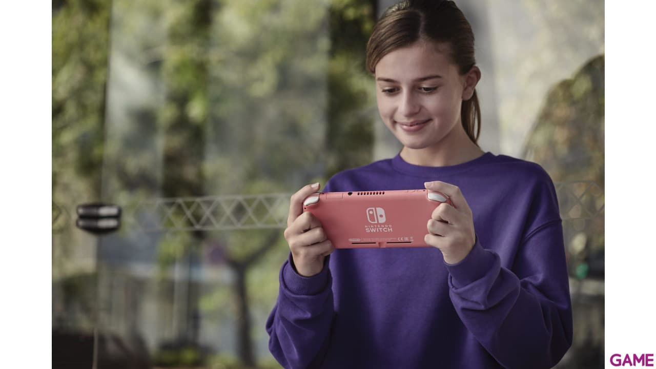 Nintendo Switch Lite Coral