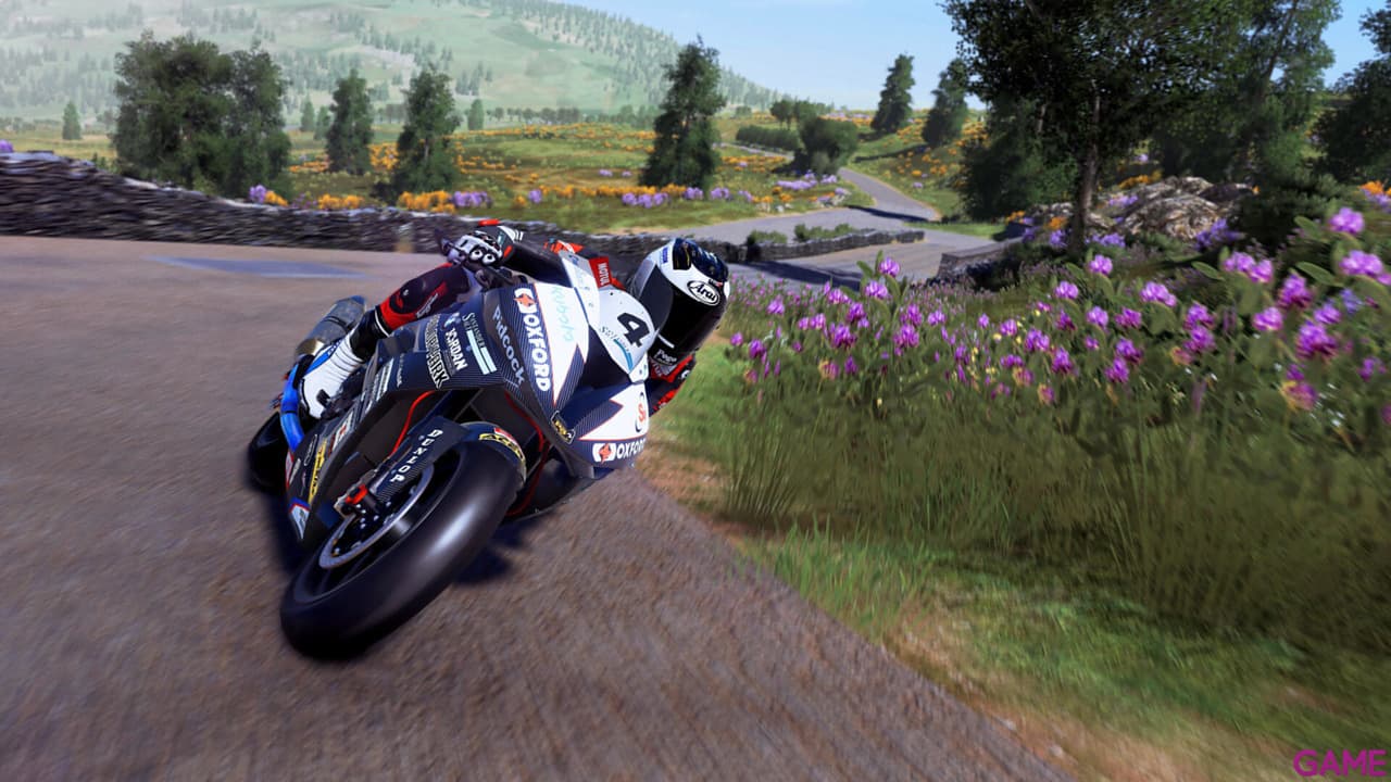 TT Isle of Man Ride on the Edge 2