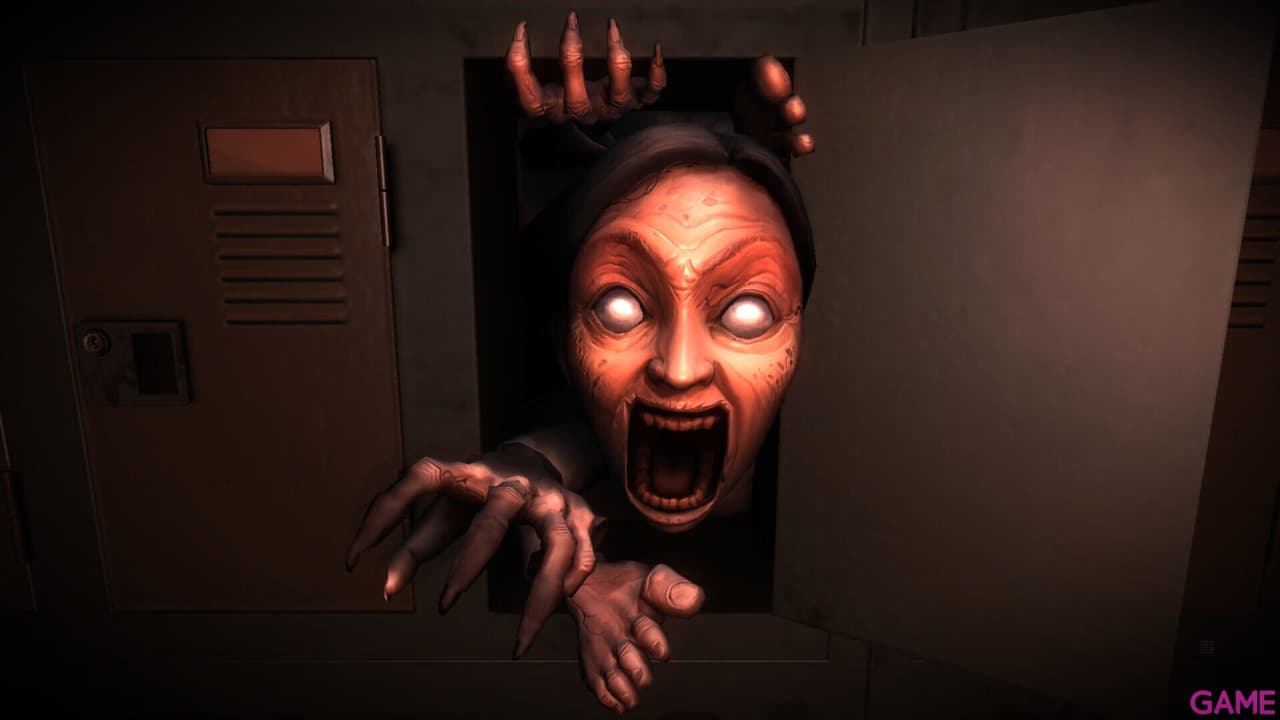 White Day: A Labyrinth Named School