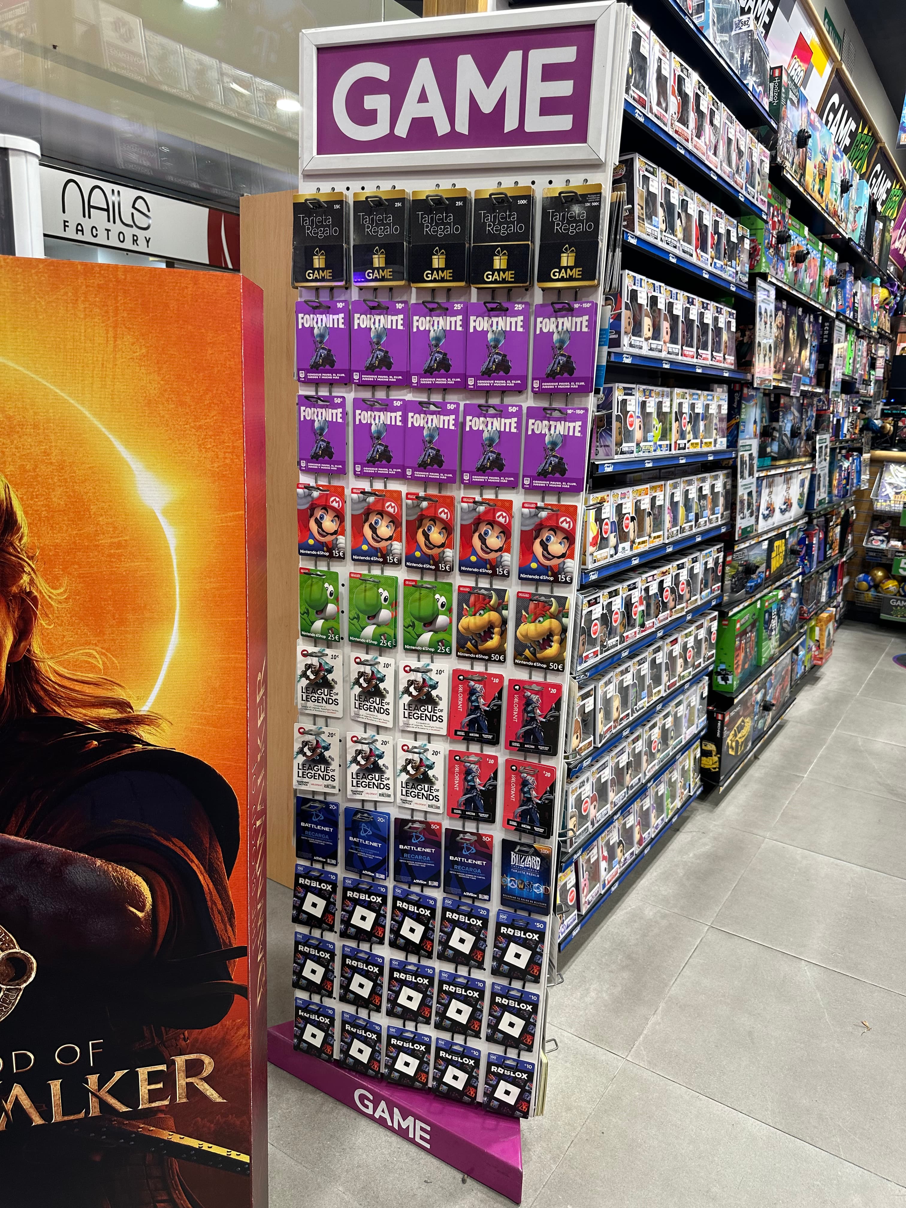MADRID ROSAS SAN BLAS VIDEOJUEGOS 28032 - foto 12