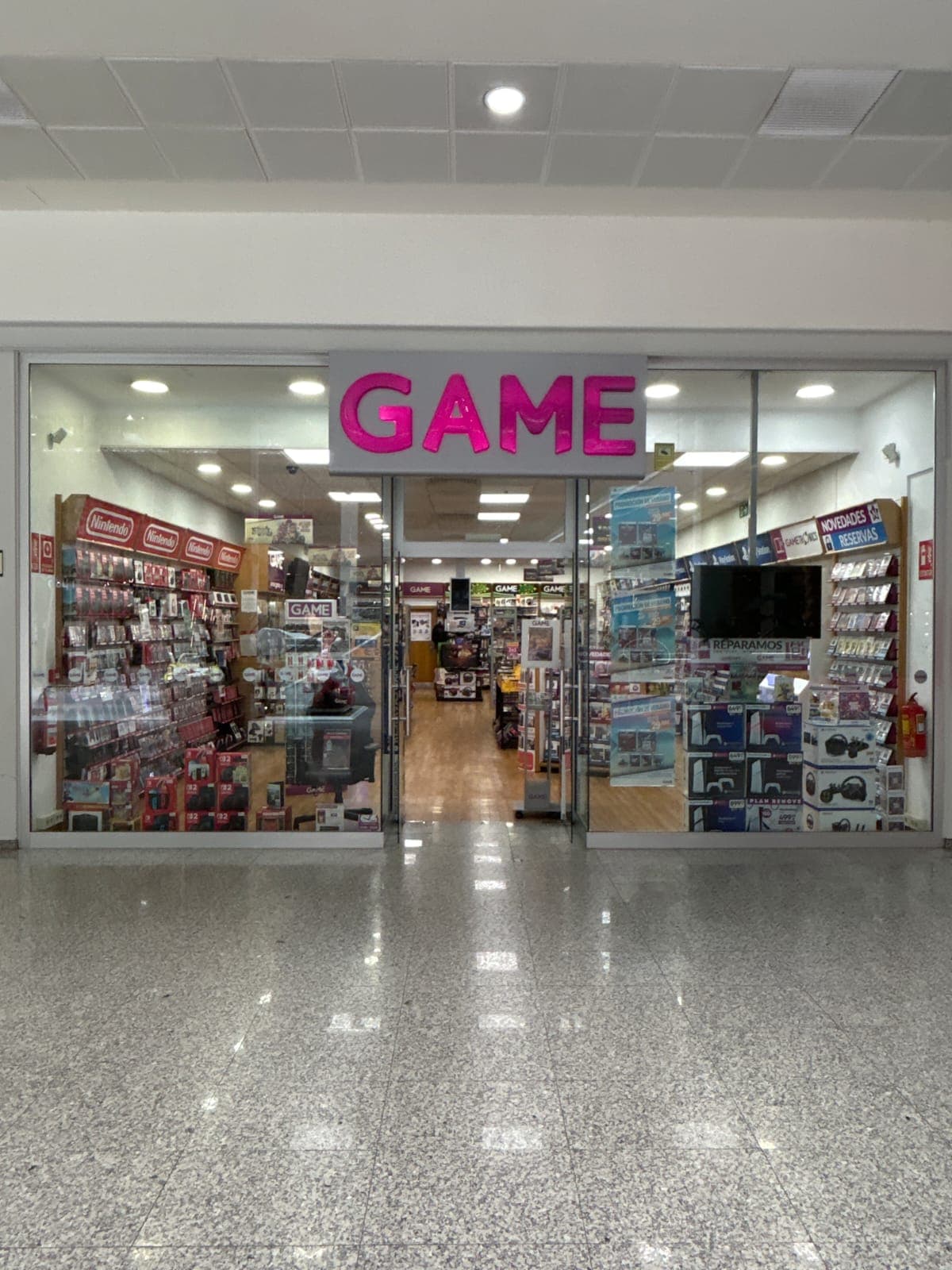 LA CORUÑA DOLCE VITA ODEON VIDEOJUEGOS 15578 - foto 1