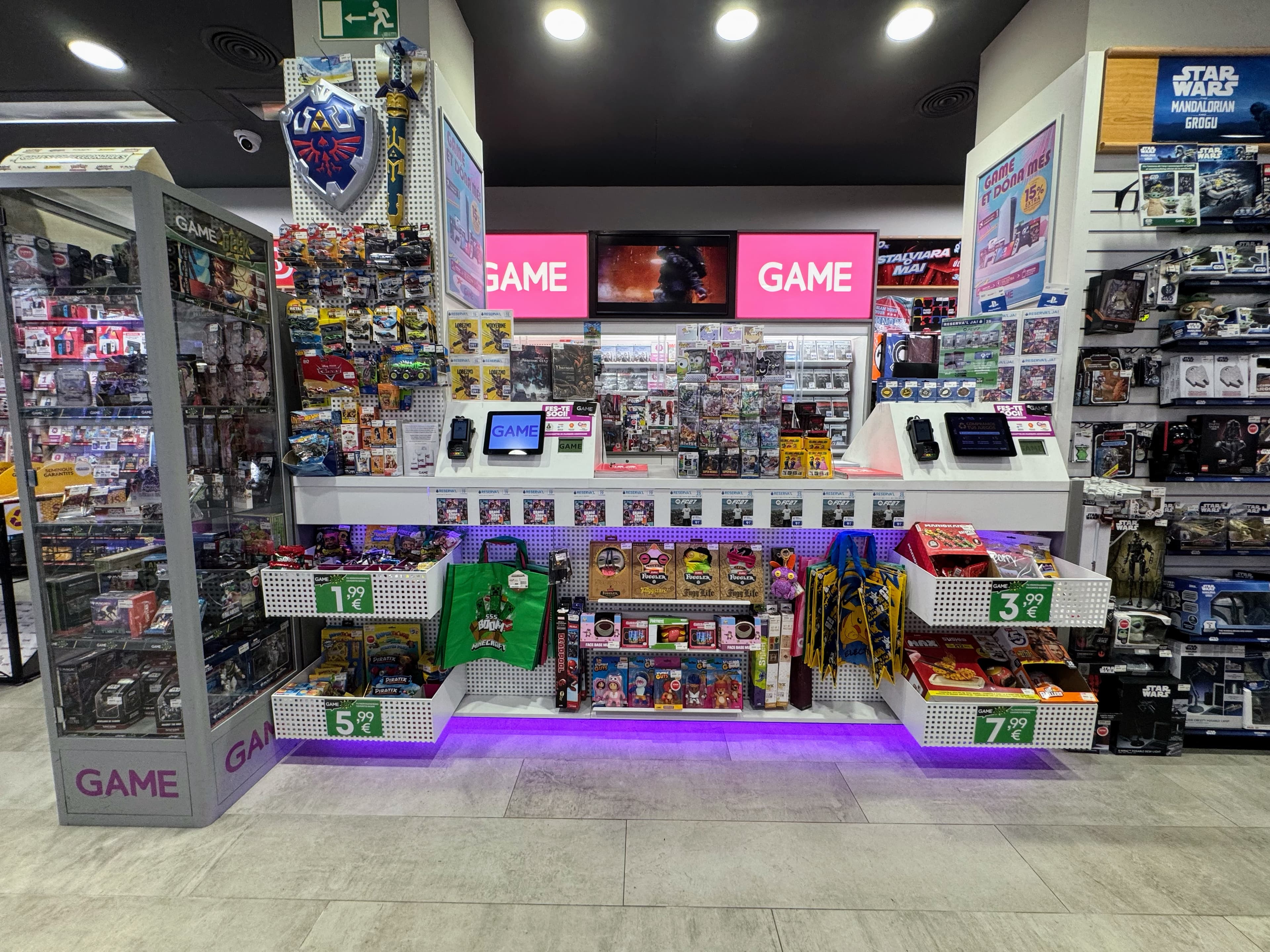 BARCELONA PAU CLARIS VIDEOJUEGOS 08009 - foto 9
