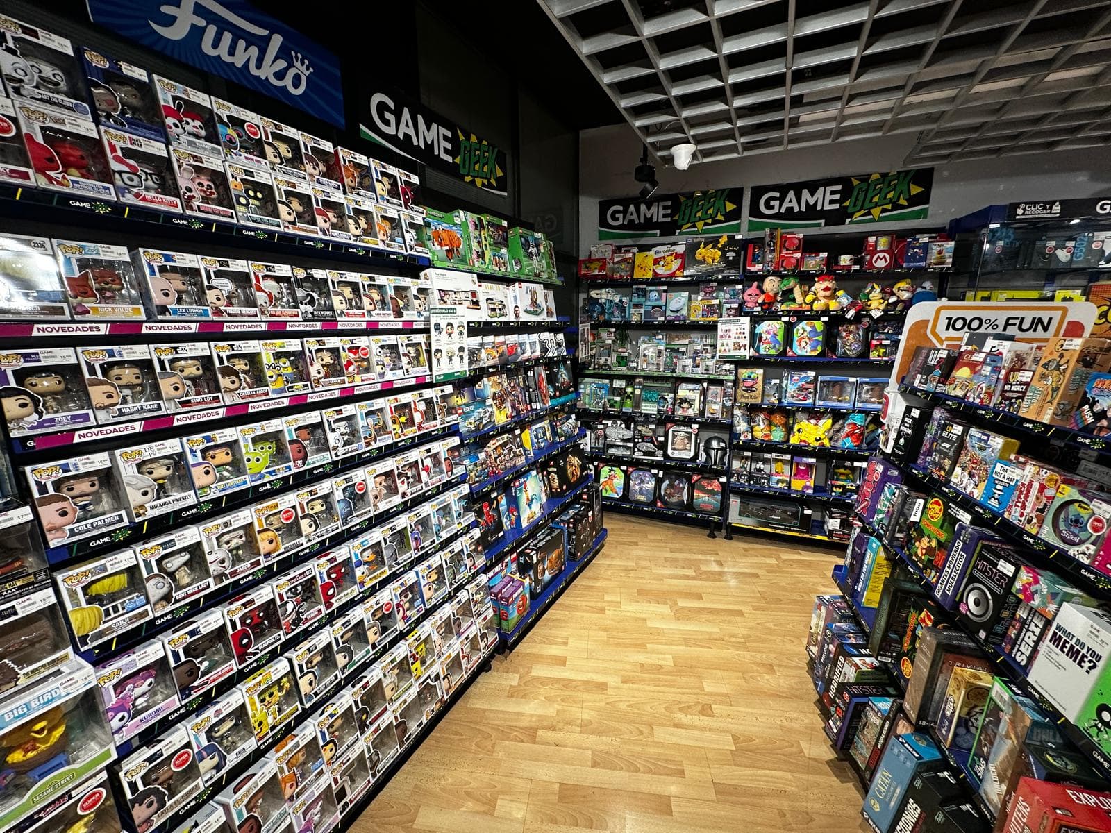 ZARAGOZA CALLE CADIZ VIDEOJUEGOS 5004 - foto 3