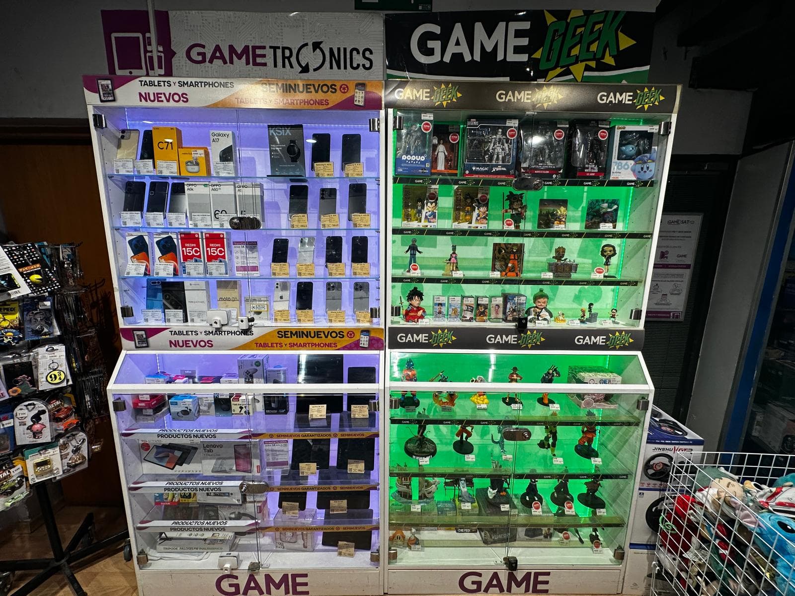 ZARAGOZA CALLE CADIZ VIDEOJUEGOS 5004 - foto 13