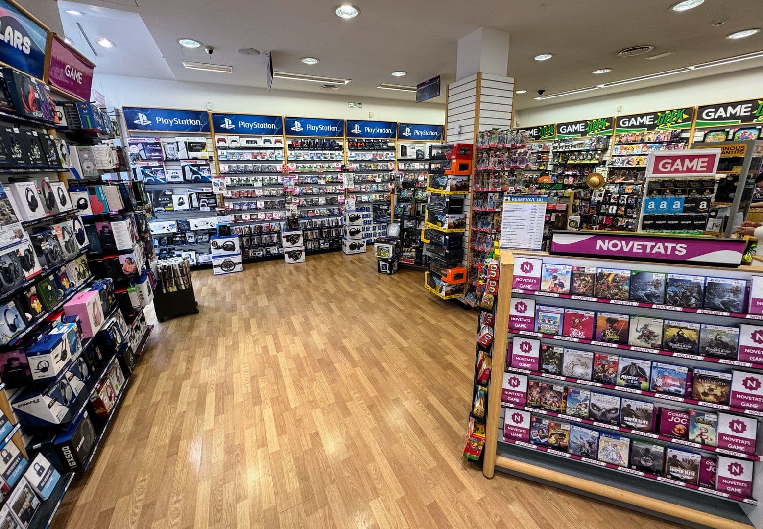 FIGUERES MORERIA VIDEOJUEGOS 17600 - foto 25