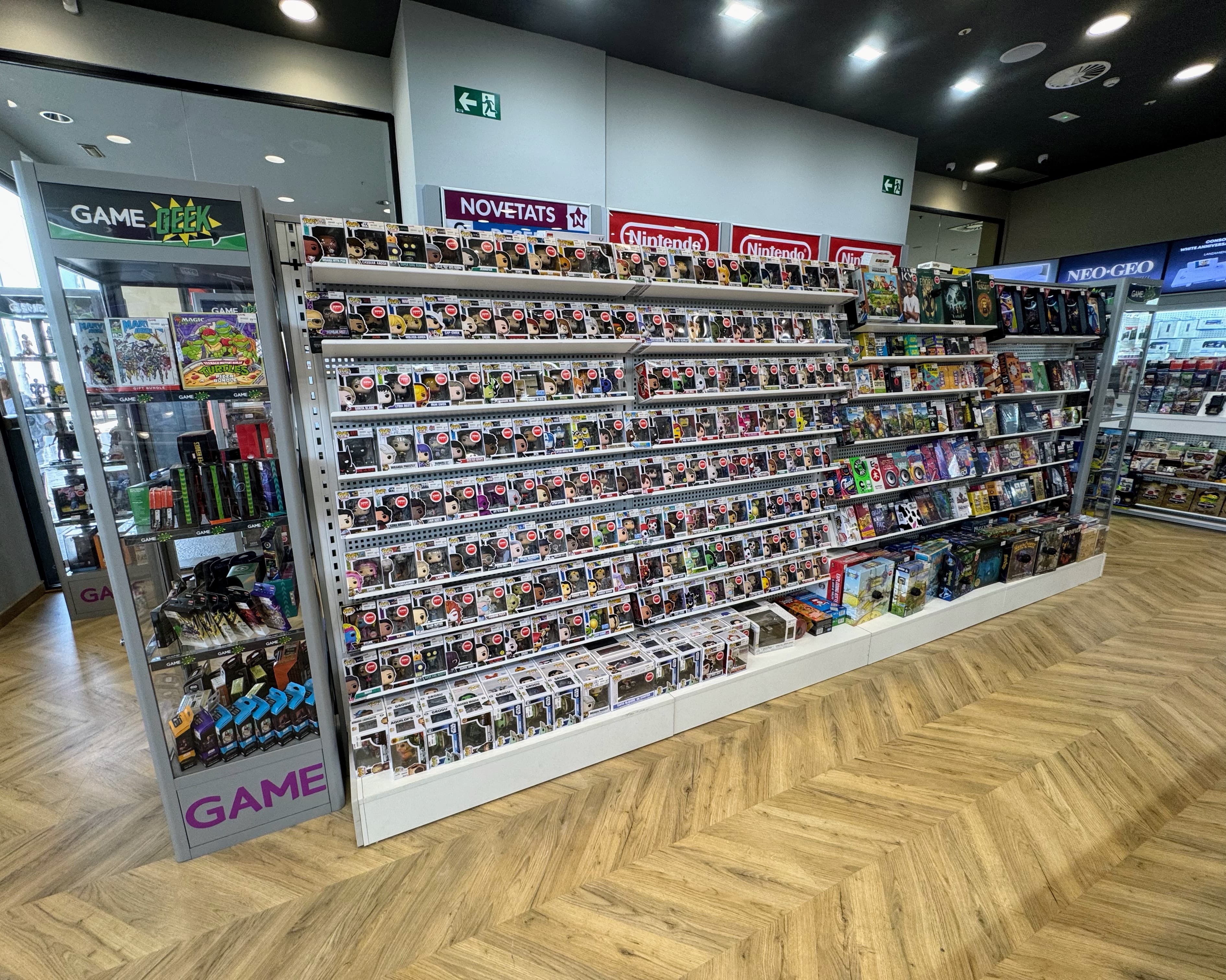 BARCELONA MAQUINISTA VIDEOJUEGOS 08030 - foto 2