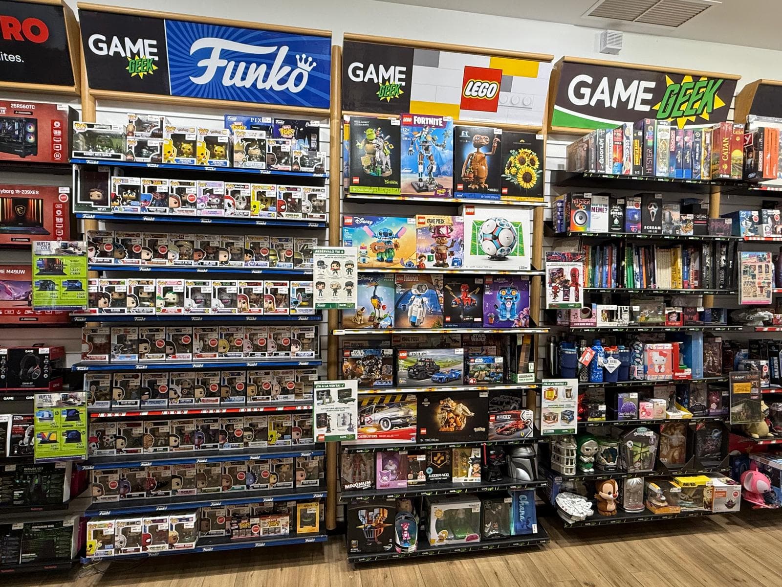 MALAGA TORRE DEL MAR EL INGENIO VIDEOJUEGOS 2 - foto 8