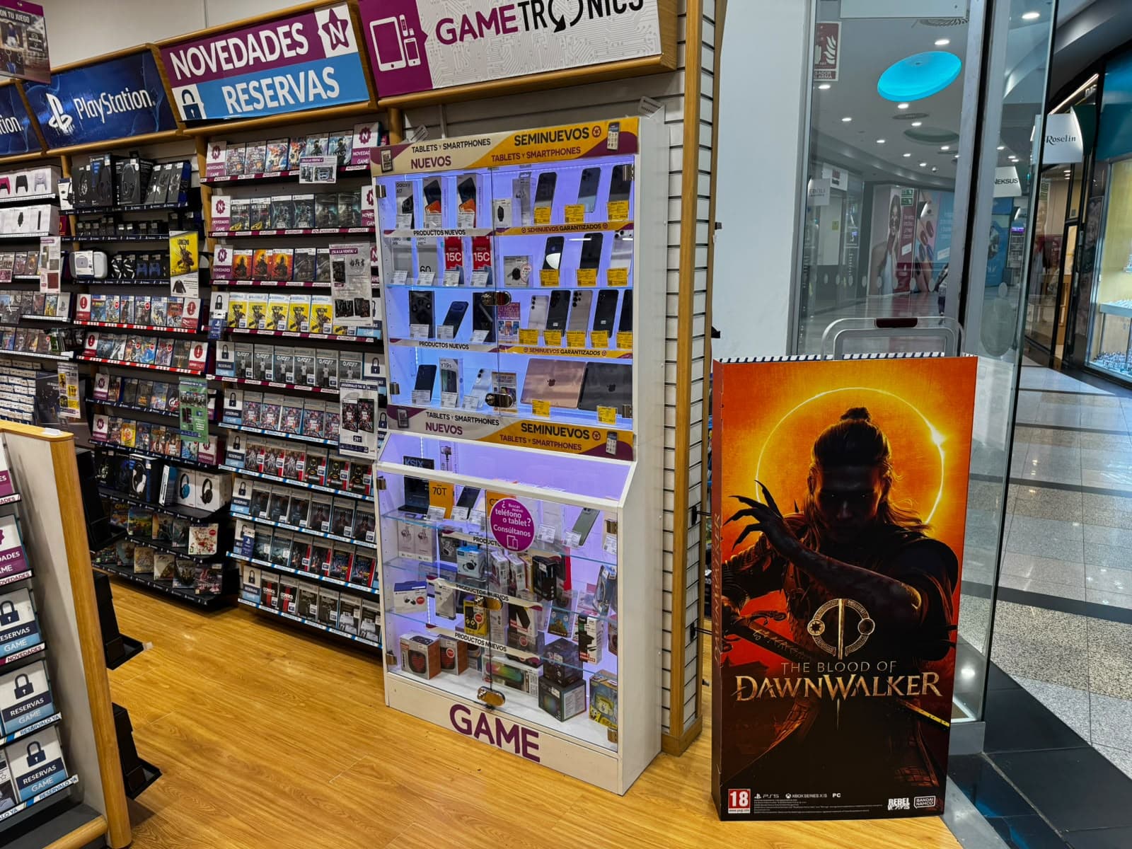 MADRID PINTO PLAZA EBOLI VIDEOJUEGOS 28320 - foto 4