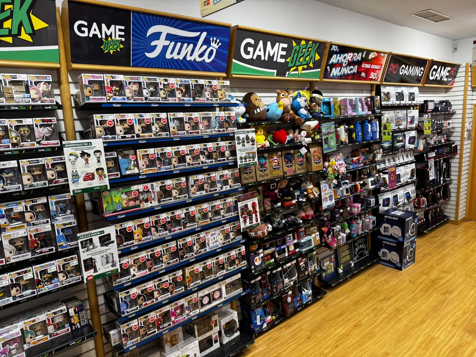 MADRID PINTO PLAZA EBOLI VIDEOJUEGOS 28320 - foto 6