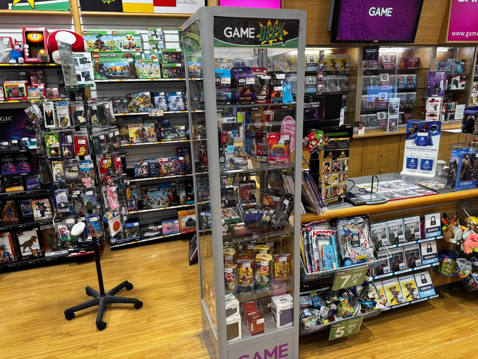 MADRID PINTO PLAZA EBOLI VIDEOJUEGOS 28320 - foto 7