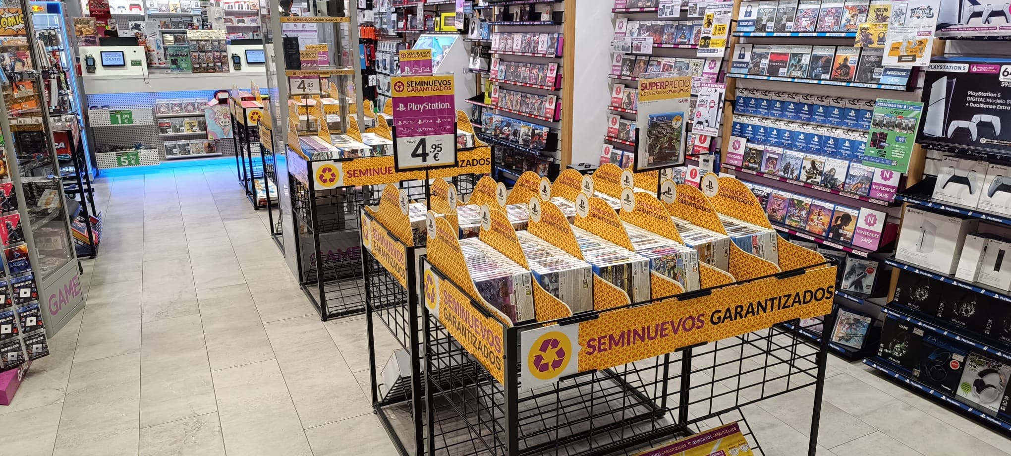 CASTELLON DE LA PLANA LA SALERA VIDEOJUEGOS 1 - foto 15