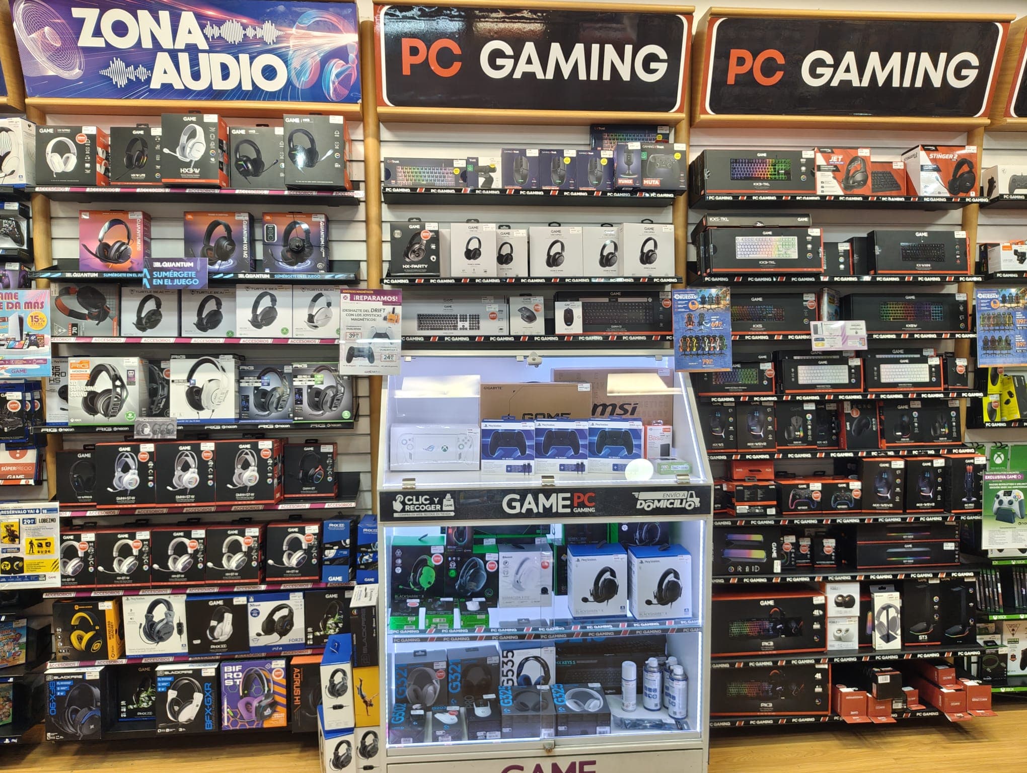 VALENCIA XIRIVELLA GRAN TURIA VIDEOJUEGOS 469 - foto 9