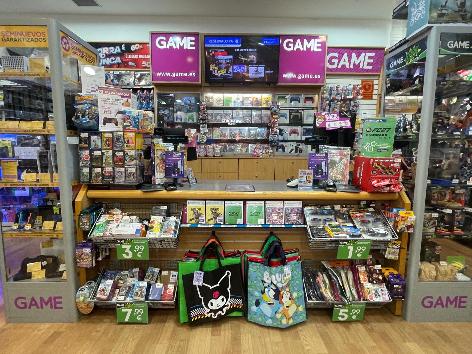 SEVILLA MAIRENA DEL AJARAFE METROMAR VIDEOJUE - foto 8