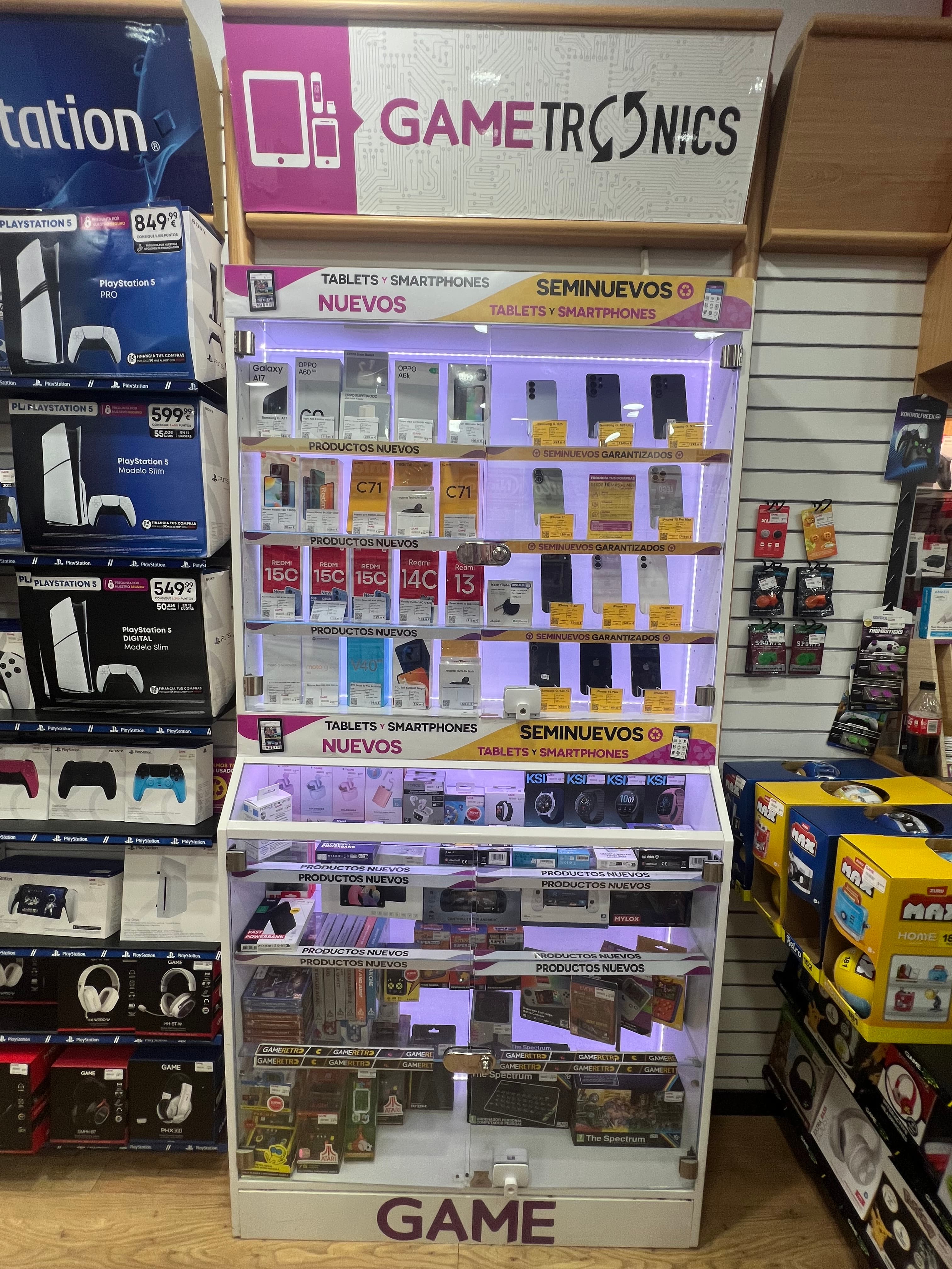 SANTA CRUZ DE TENERIFE MERIDIANO VIDEOJUEGOS - foto 2