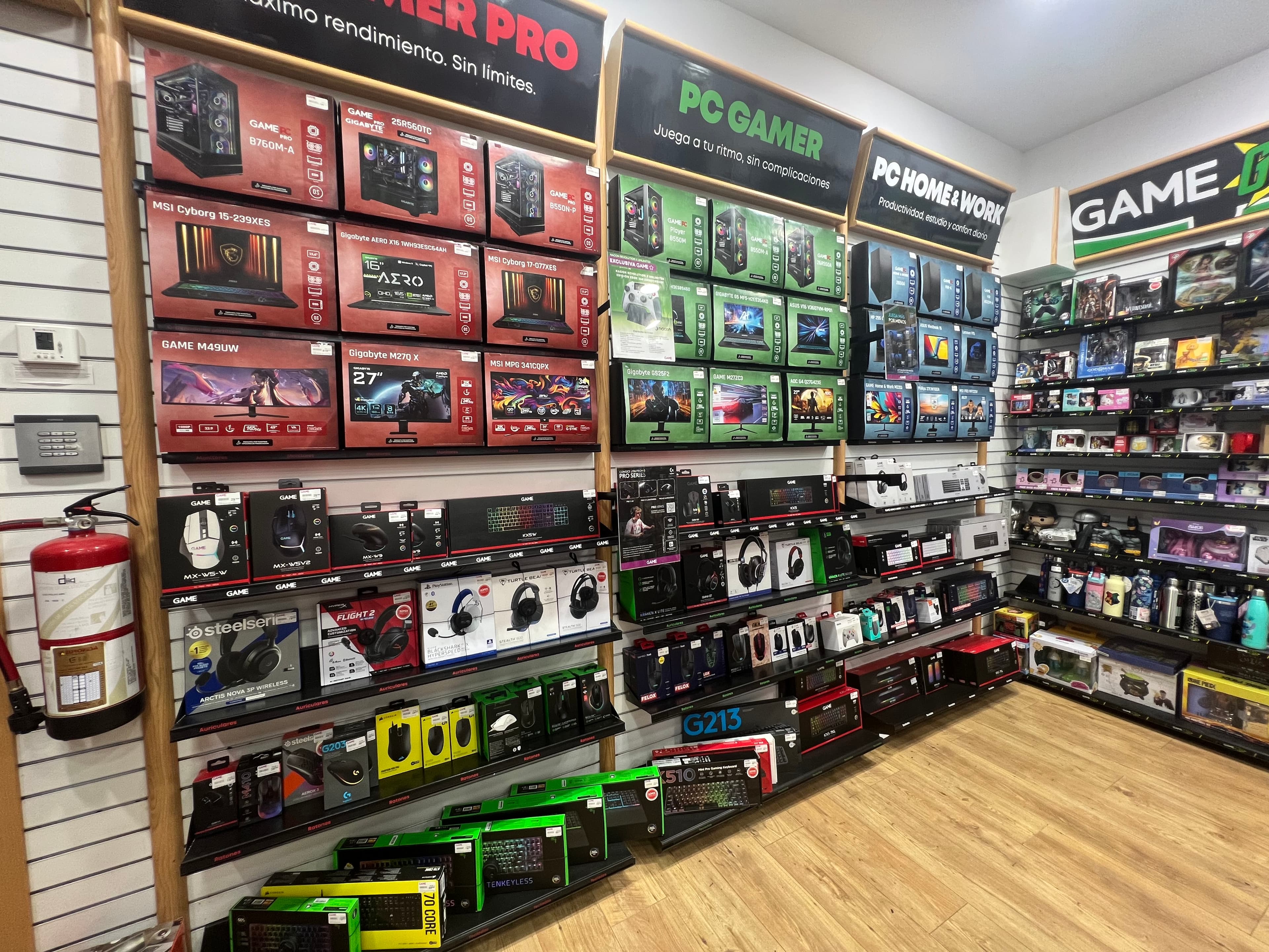 SANTA CRUZ DE TENERIFE MERIDIANO VIDEOJUEGOS - foto 8