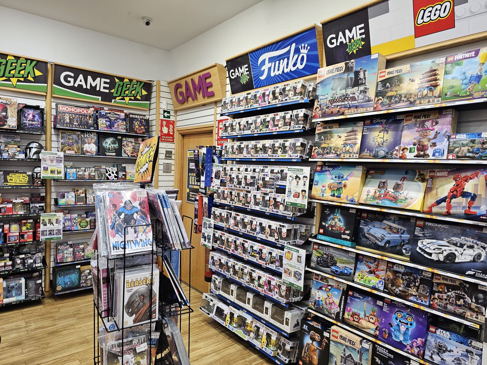 MALAGA MARBELLA LA CAÑADA VIDEOJUEGOS 29600 - foto 3