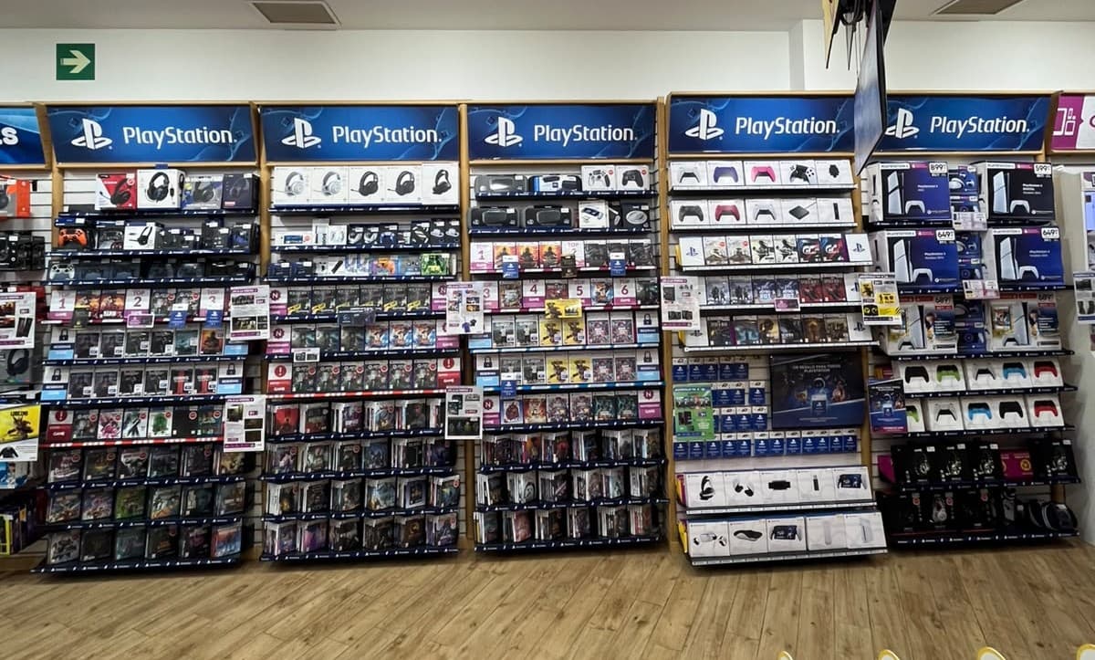 MALAGA ROSALEDA VIDEOJUEGOS 29011 - foto 11