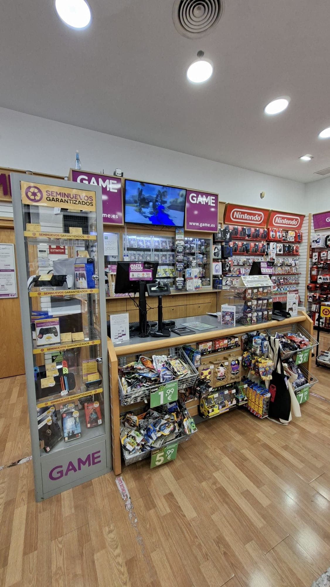 MALAGA TORREMOLINOS EL PINILLO VIDEOJUEGSO 29 - foto 6