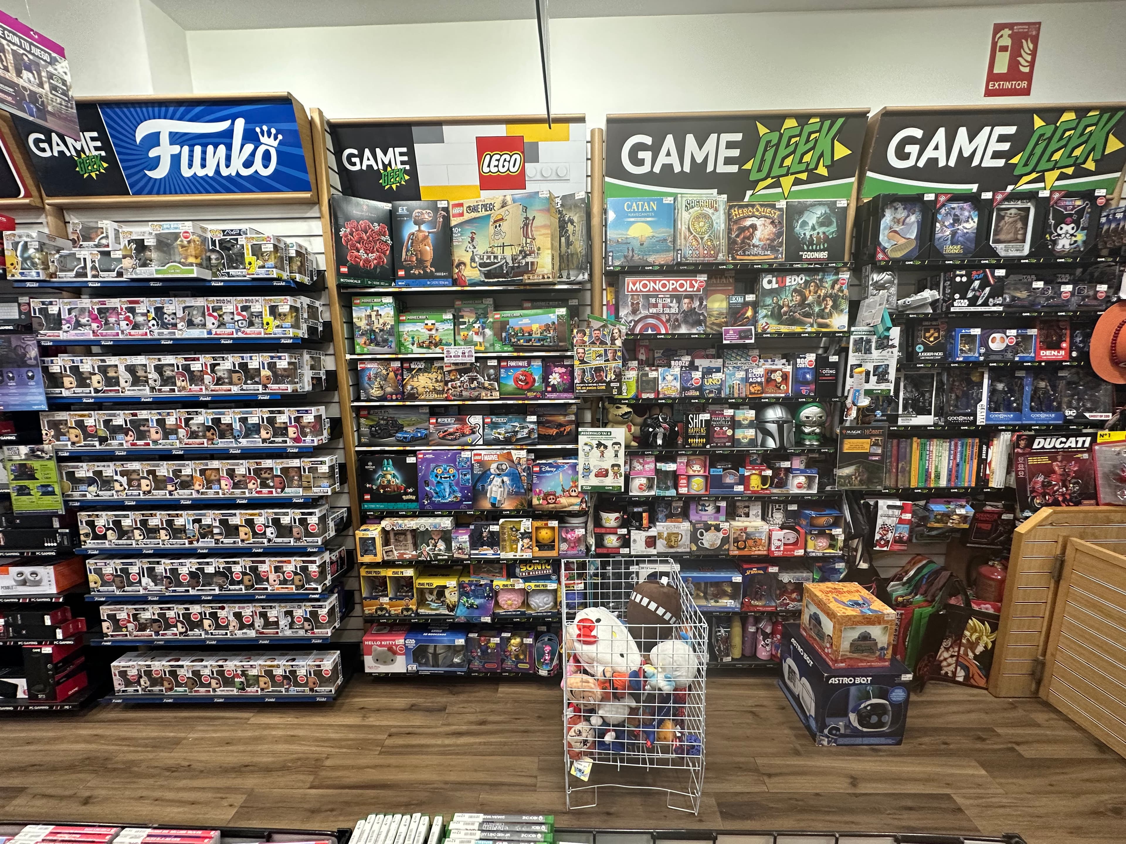 MADRID VAGUADA VIDEOJUEGOS 28029 - foto 4
