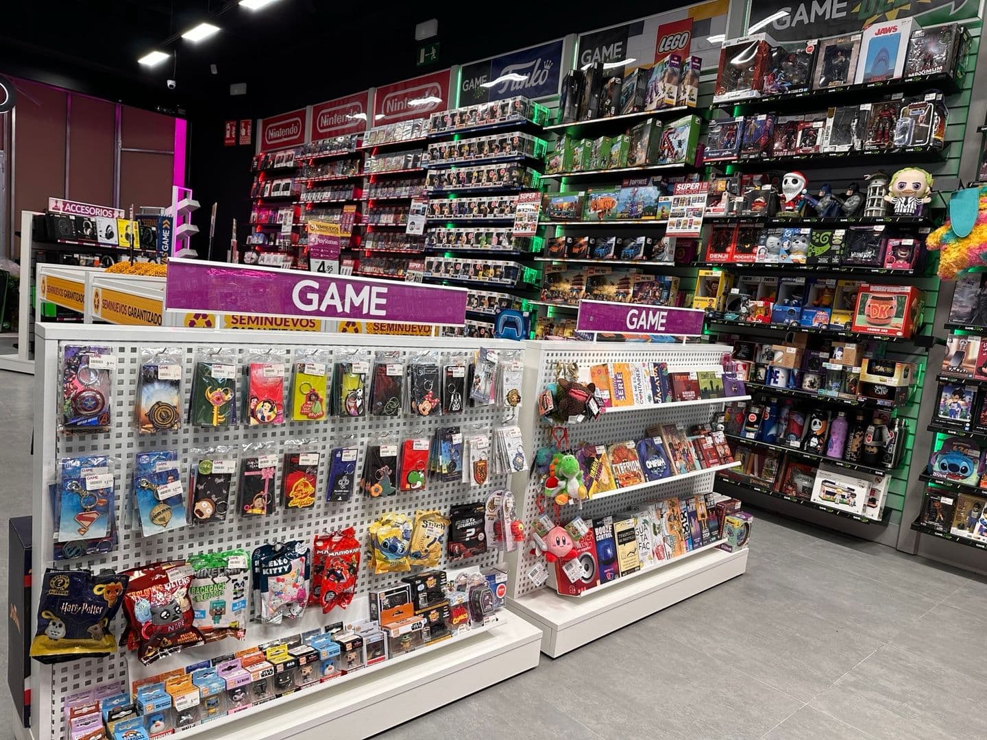 MALAGA FUENGIROLA MIRAMAR VIDEOJUEGOS 29640 - foto 2
