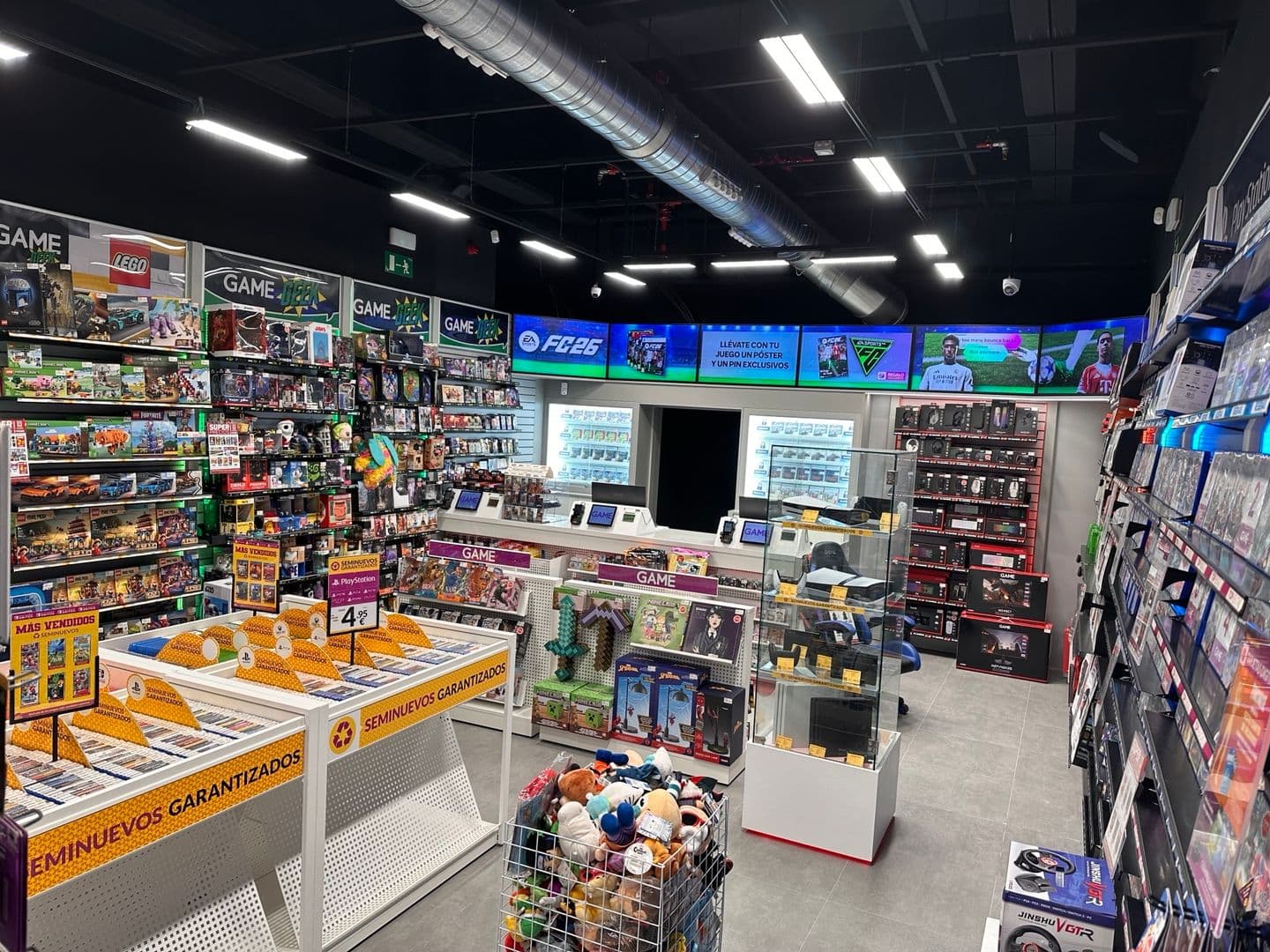 MALAGA FUENGIROLA MIRAMAR VIDEOJUEGOS 29640 - foto 3