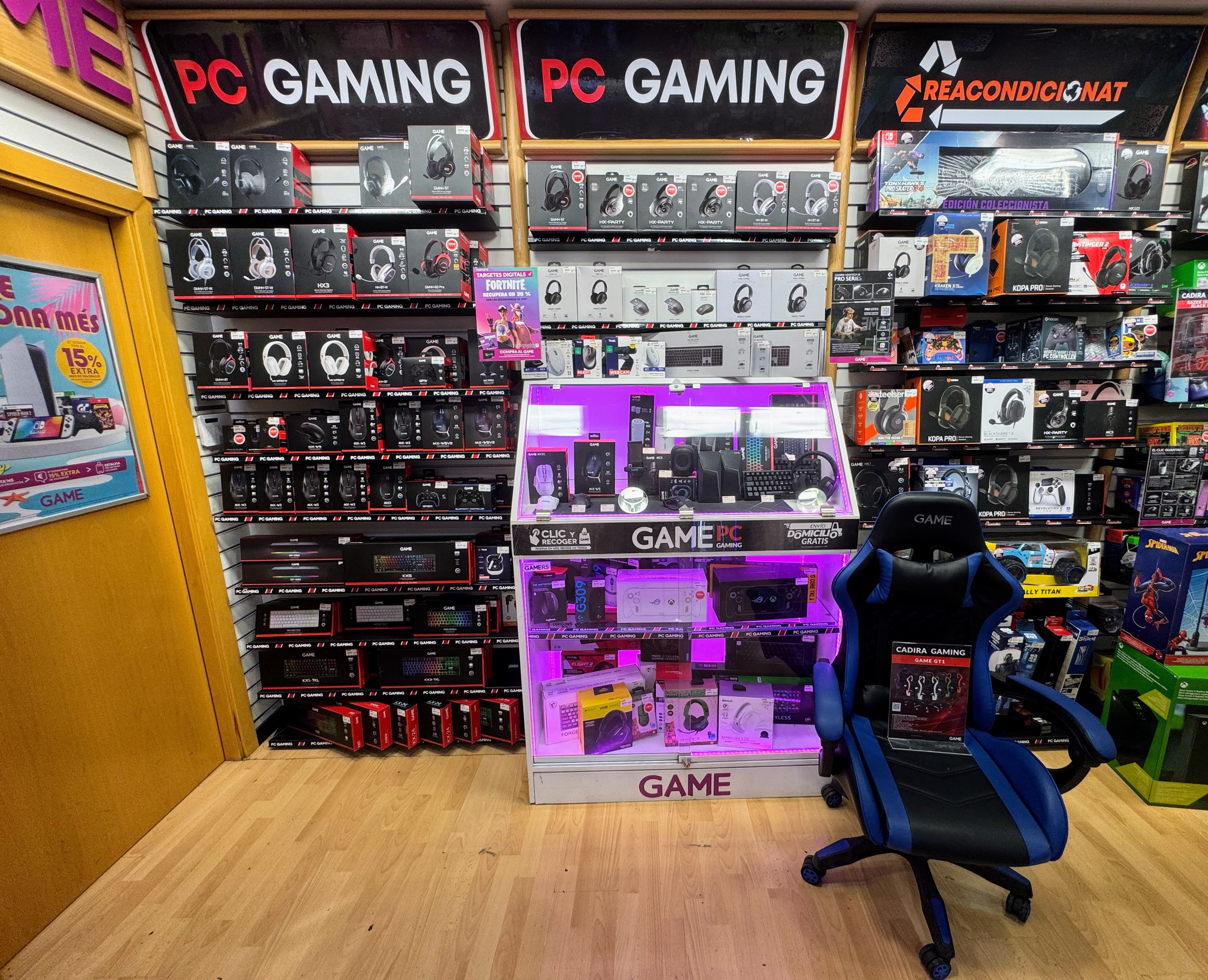 TARRAGONA REUS MARTI FOLGUERA VIDEOJUEGOS 432 - foto 9