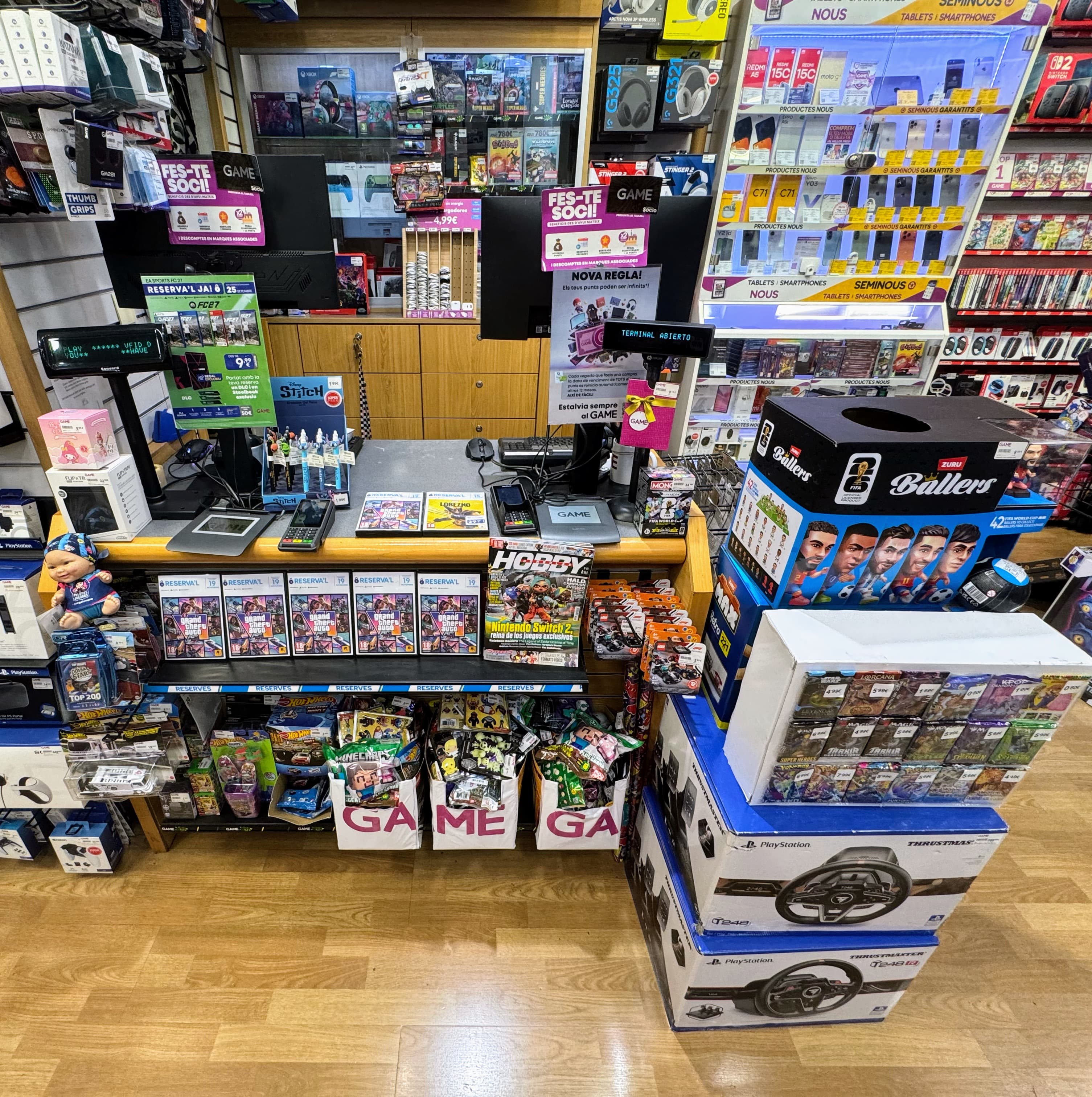 TARRAGONA REUS CARREFOUR FORTUNY VIDEOJUEGOS - foto 8