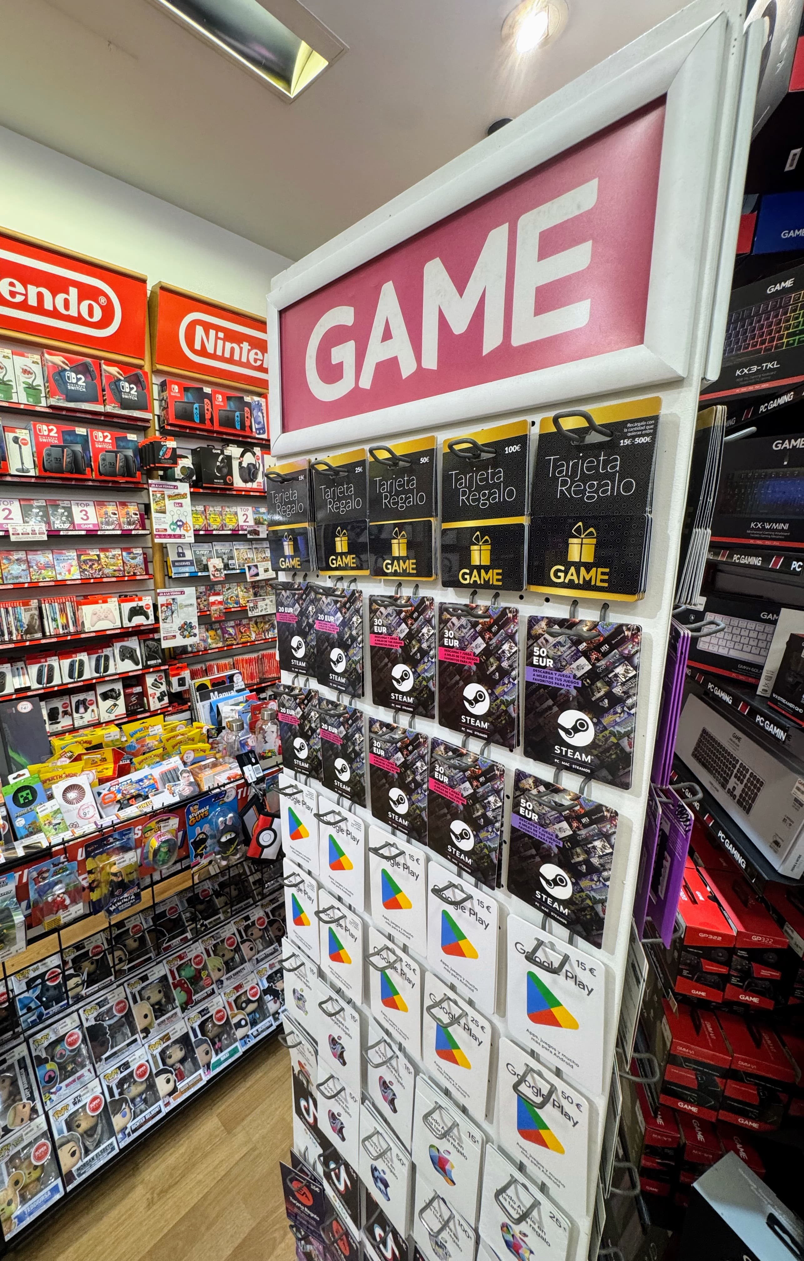 TARRAGONA REUS CARREFOUR FORTUNY VIDEOJUEGOS - foto 12