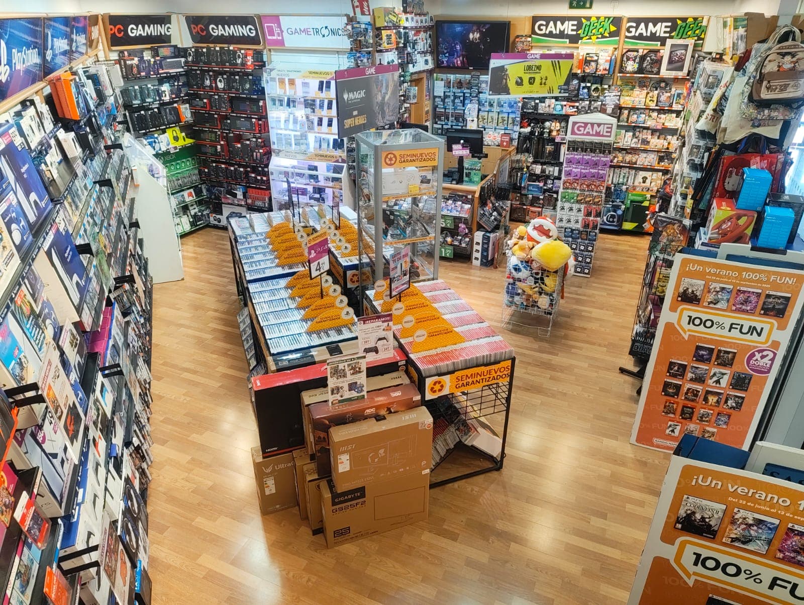 CADIZ PUERTO SANTA MARIA EL PASEO VIDEOJUEGOS - foto 4