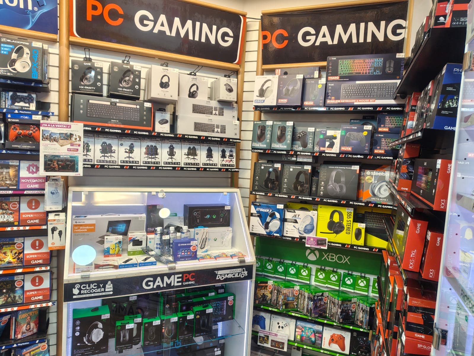 CADIZ PUERTO SANTA MARIA EL PASEO VIDEOJUEGOS - foto 7