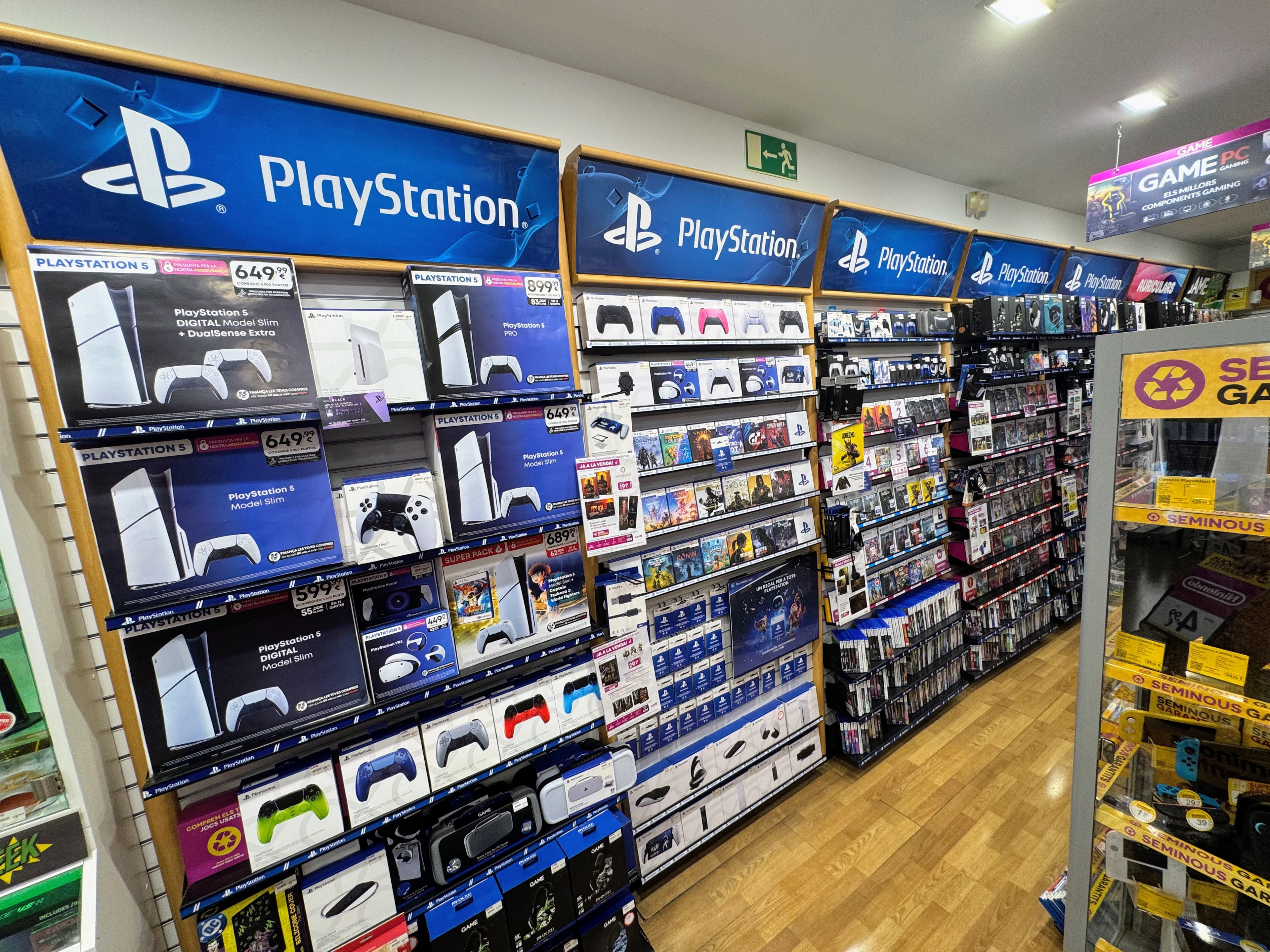 BARCELONA GRANOLLERS SANTA ANA VIDEOJUEGOS 08 - foto 11