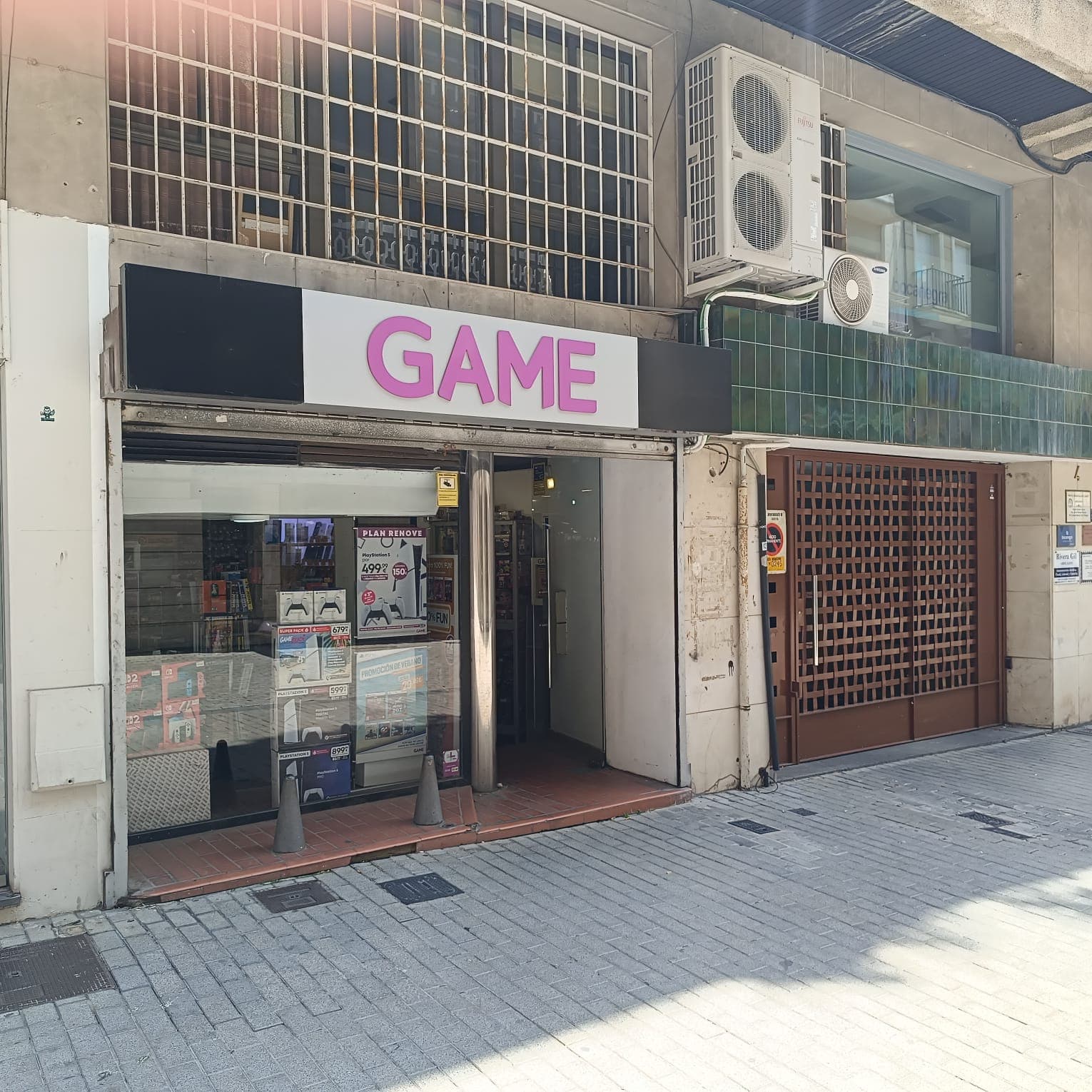 HUELVA TRES AGOSTO VIDEOJUEGOS 21003 - foto 1