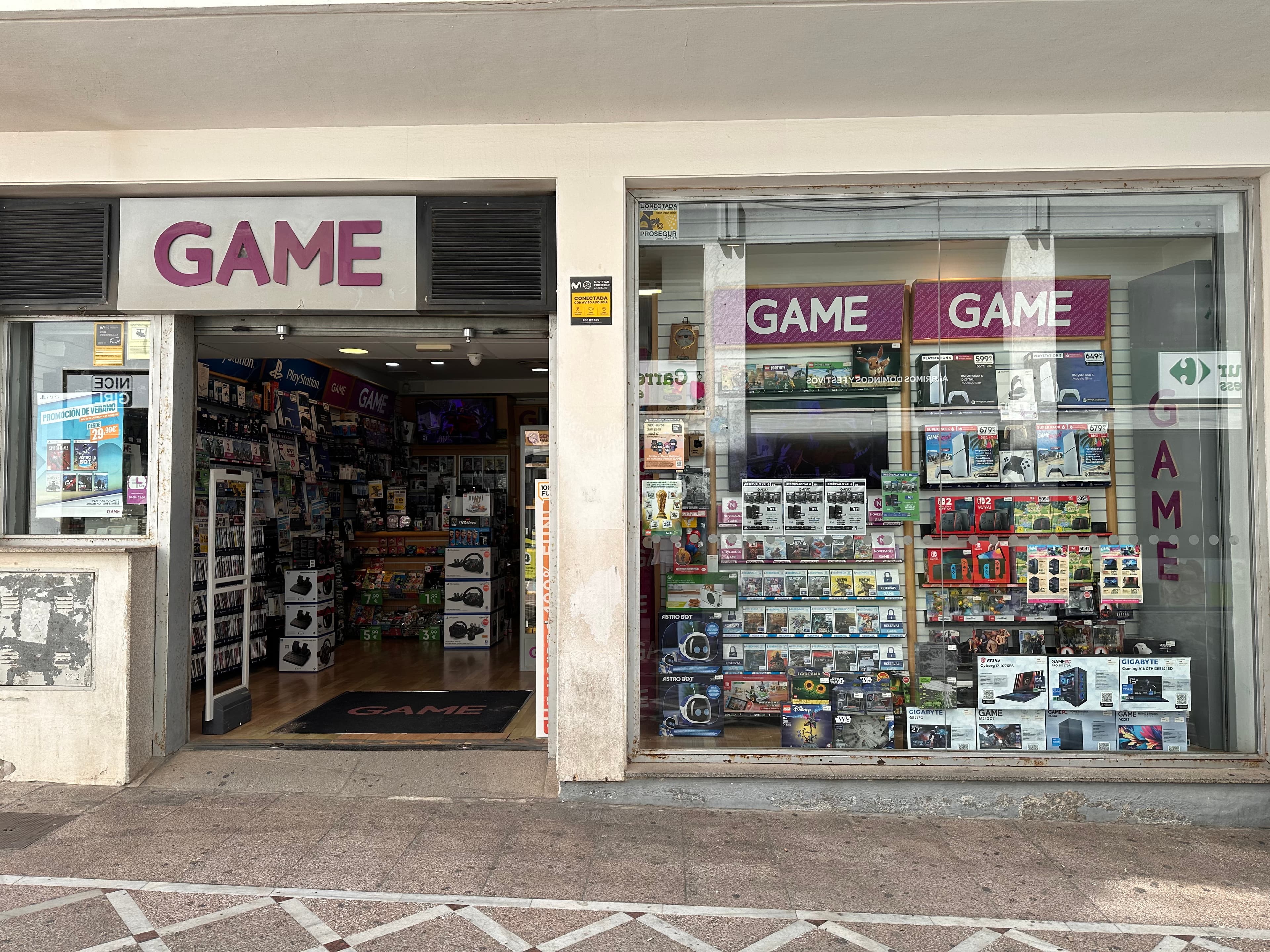 CADIZ SAN FERNANDO SAN RAFAEL VIDEOJUEGOS 111 - foto 1