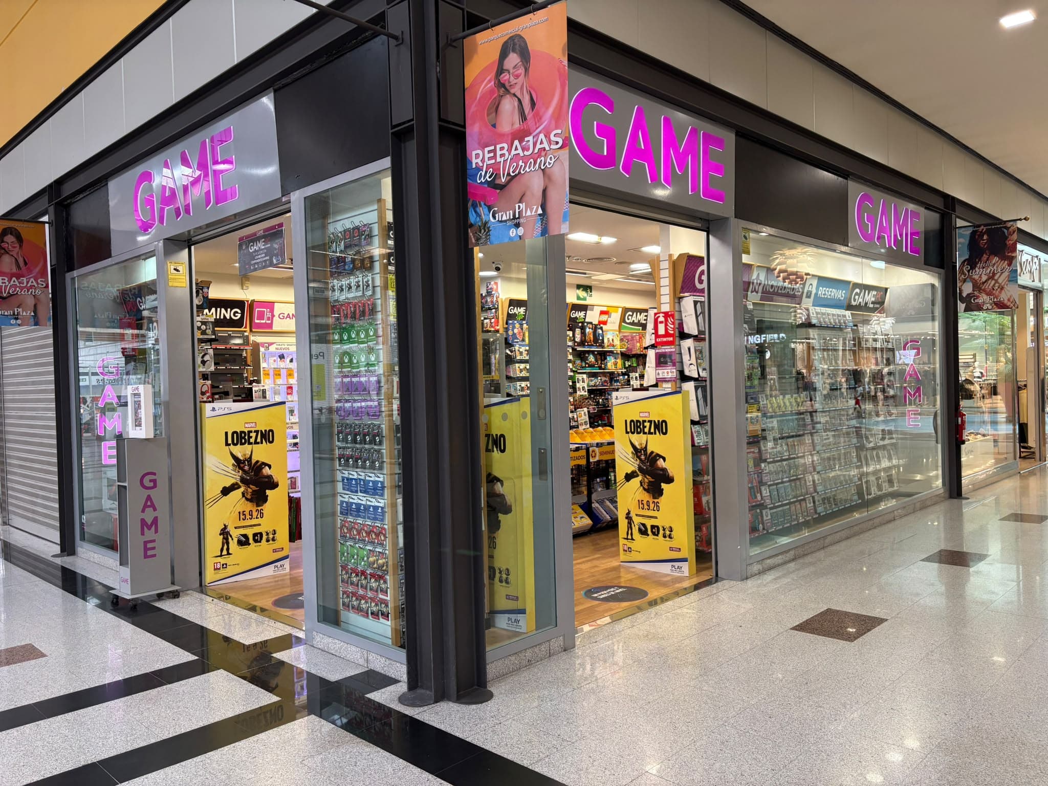ALMERIA ROQUETAS DEL MAR GRAN PLAZA VIDEOJUEG - foto 3