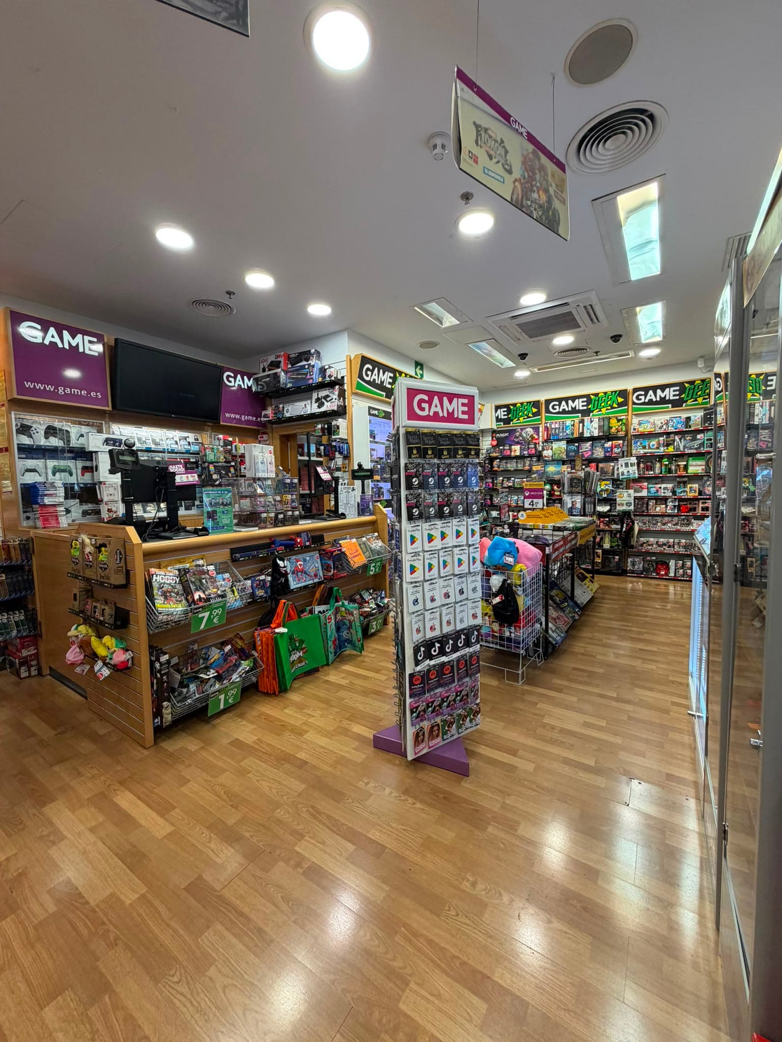GRANADA MOTRIL ALCAMPO MOTRIL VIDEOJUEGOS 186 - foto 6