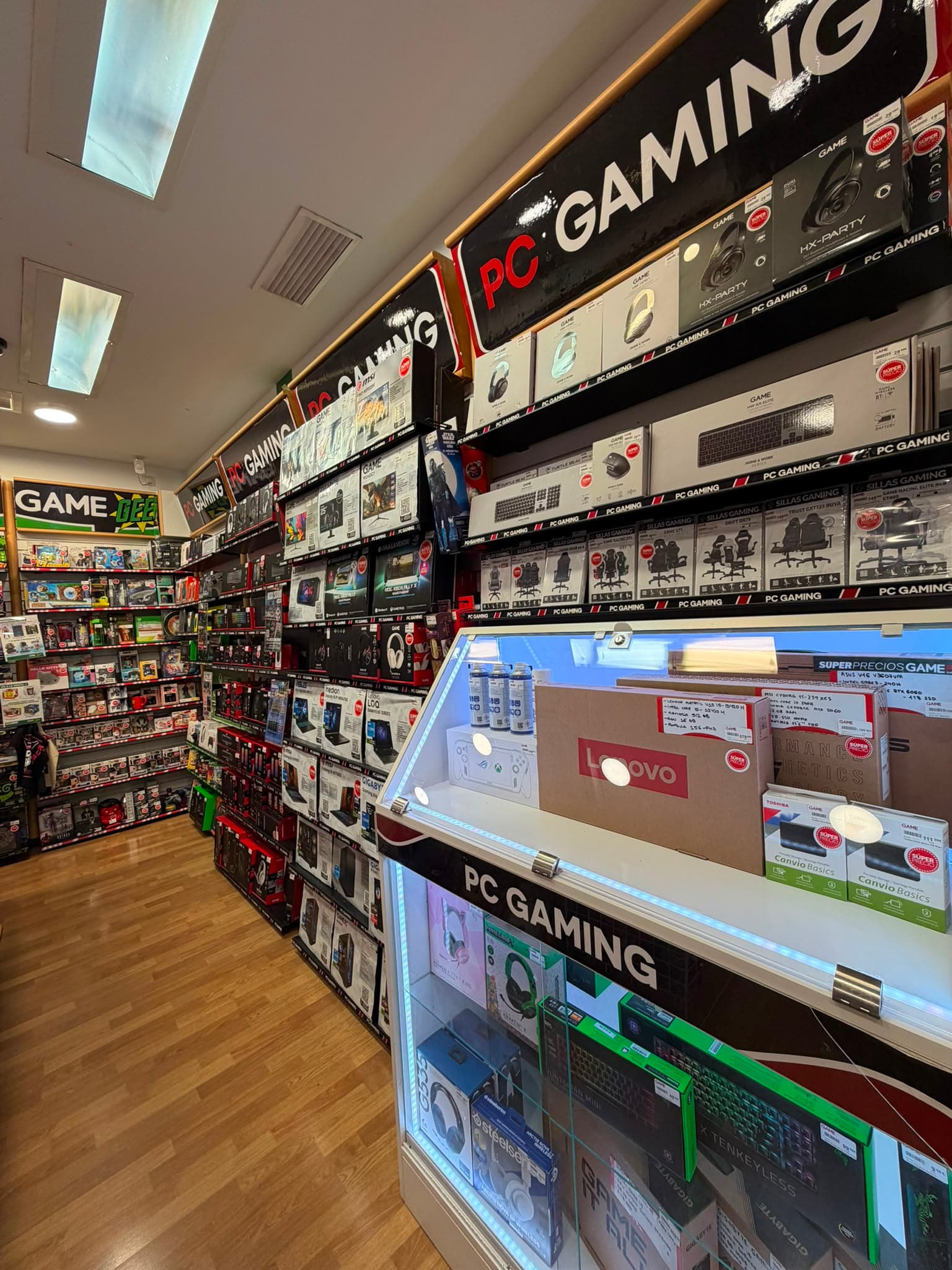 GRANADA MOTRIL ALCAMPO MOTRIL VIDEOJUEGOS 186 - foto 9