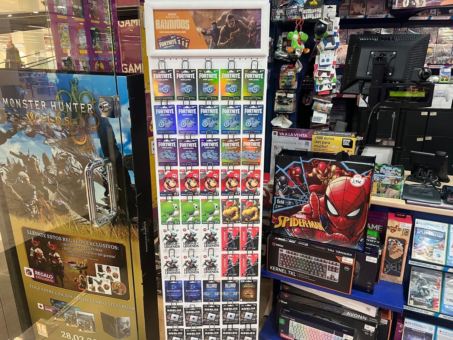 ALICANTE GRAN VÍA VIDEOJUEGOS 03015 - foto 9