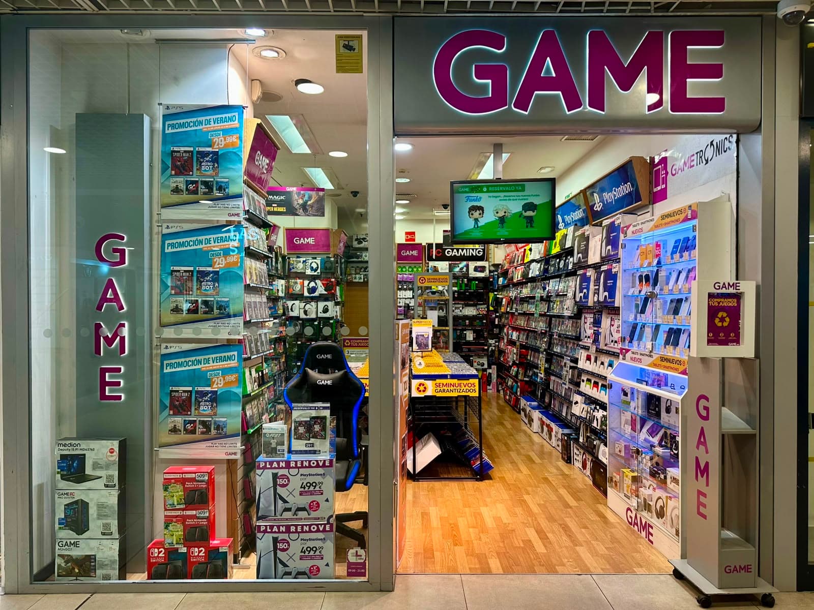 GUIPUZKOA IRUN MENDIBIL VIDEOJUEGOS 20302 - foto 1