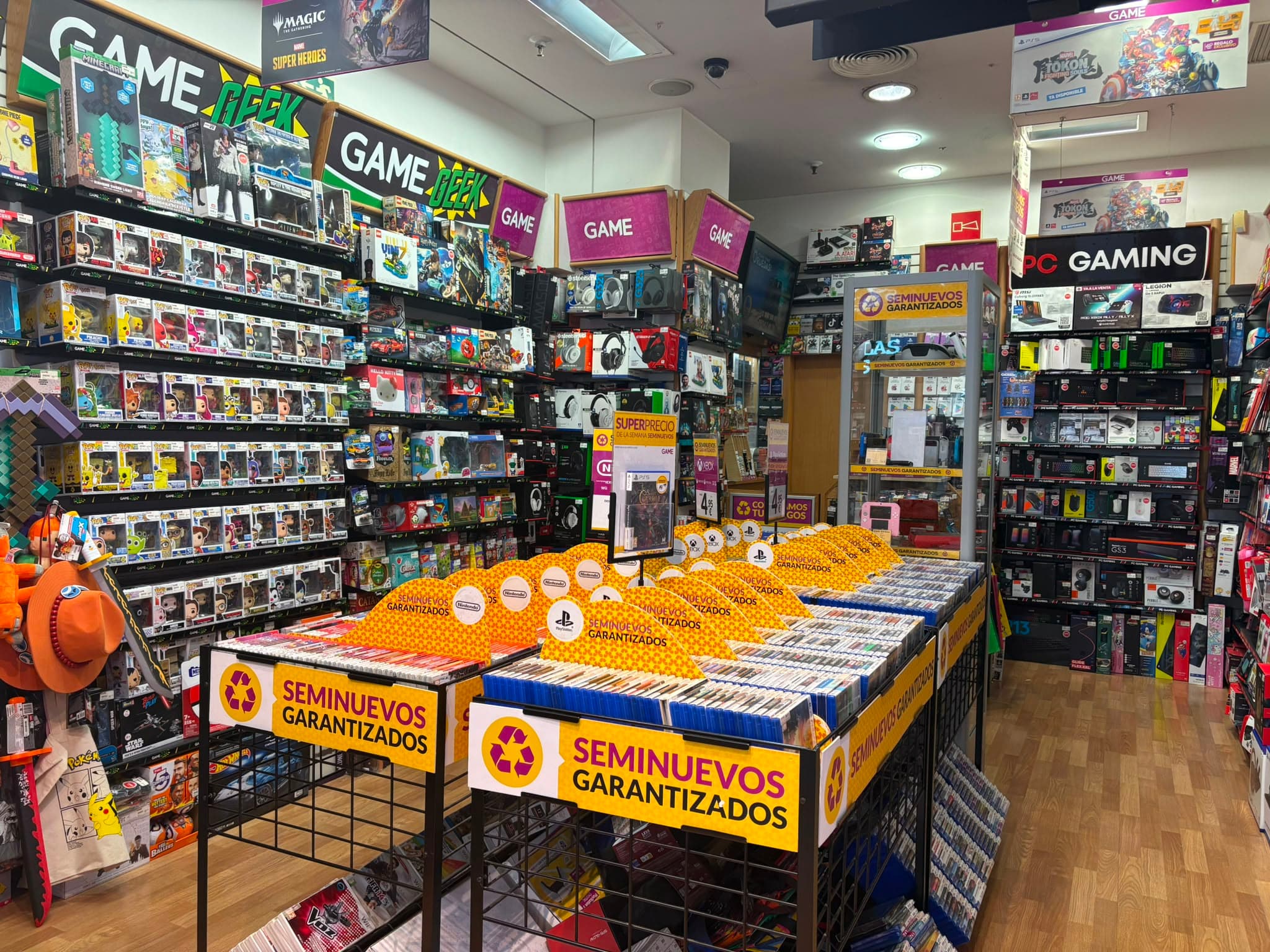 GUIPUZKOA IRUN MENDIBIL VIDEOJUEGOS 20302 - foto 3