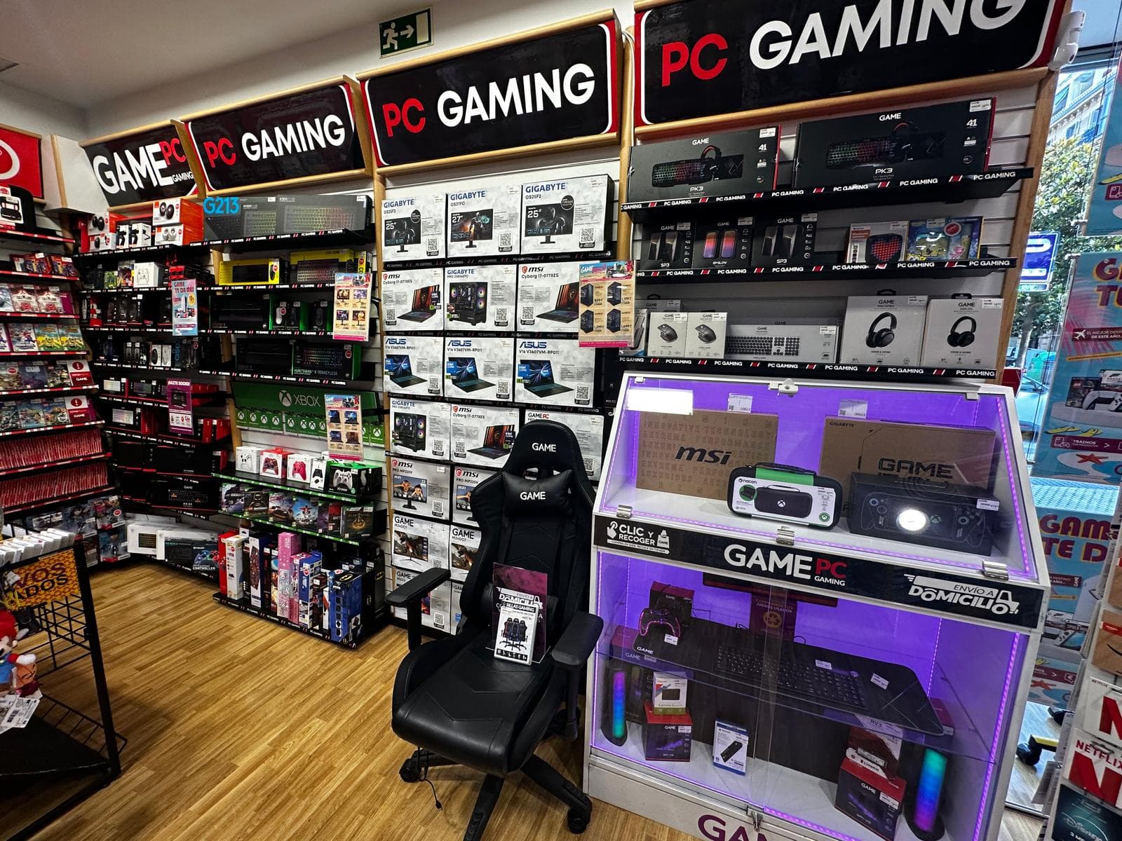 GUIPUZKOA DONOSTI FUENTERRABIA VIDEOJUEGOS 20 - foto 9