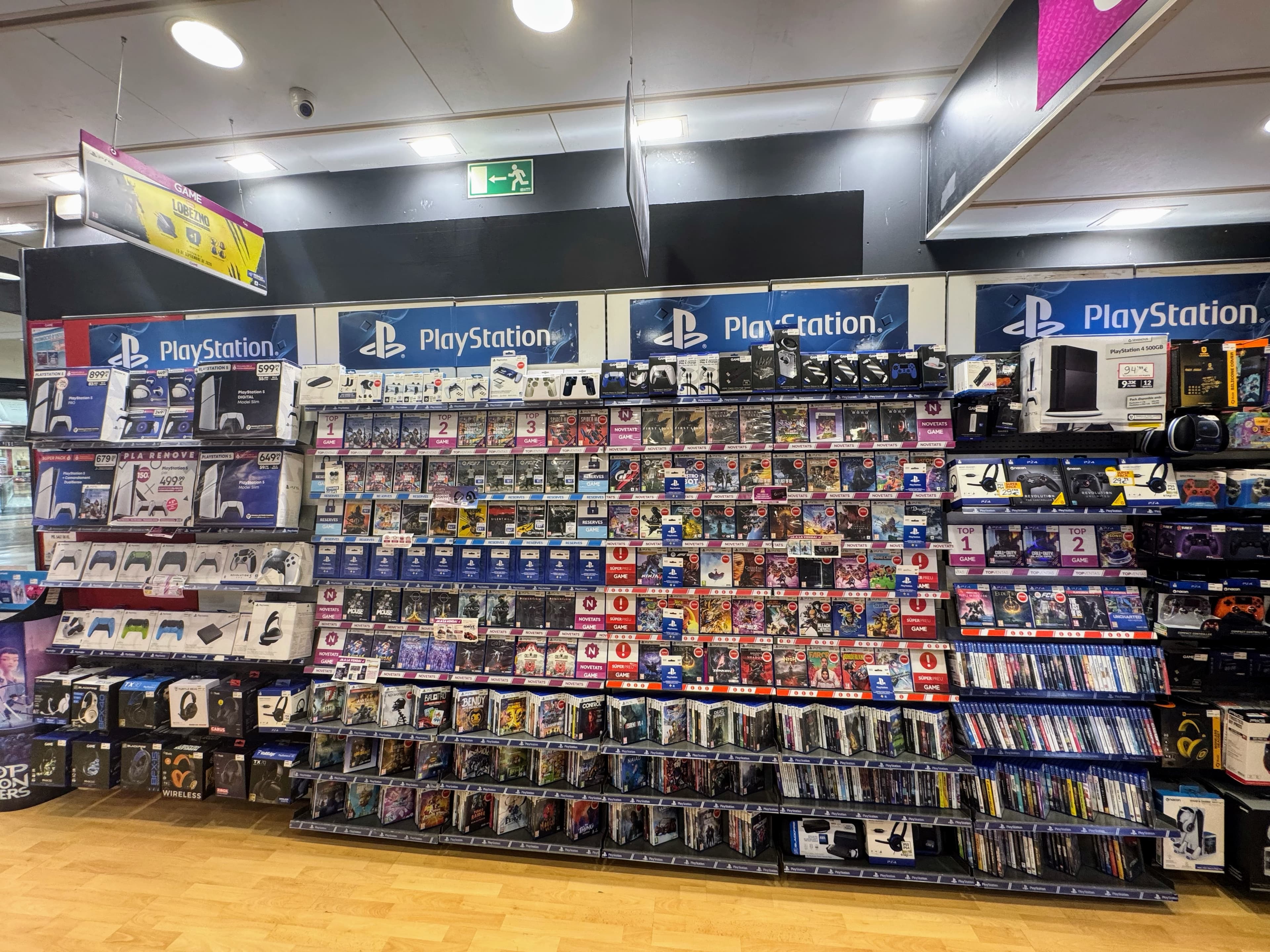 BARCELONA CASTELLDEFELS ANEC BLAU VIDEOJUEGOS - foto 7